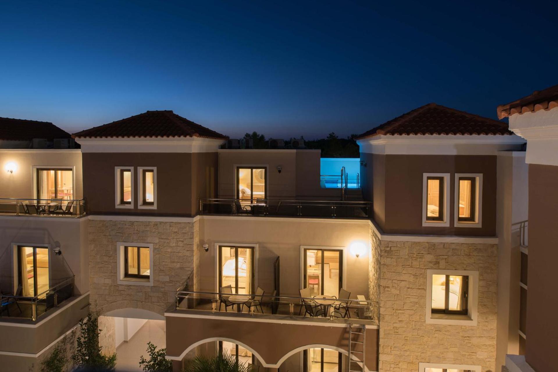 Hotel Okeanis Golden Resort - Image 1