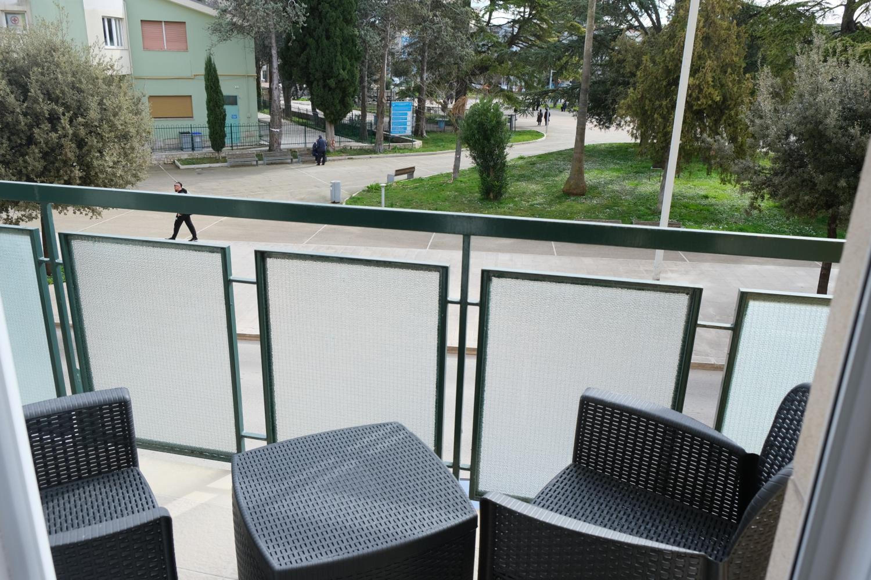 Garibaldi House - B&B Luxury view 4