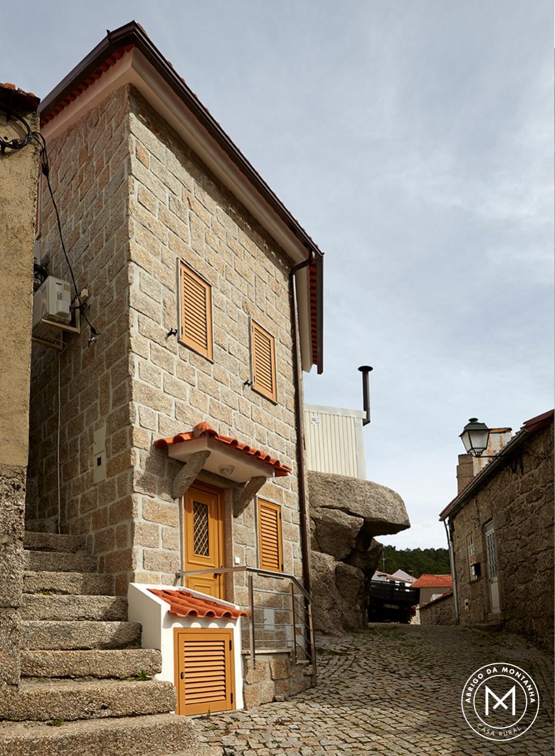Photo 33