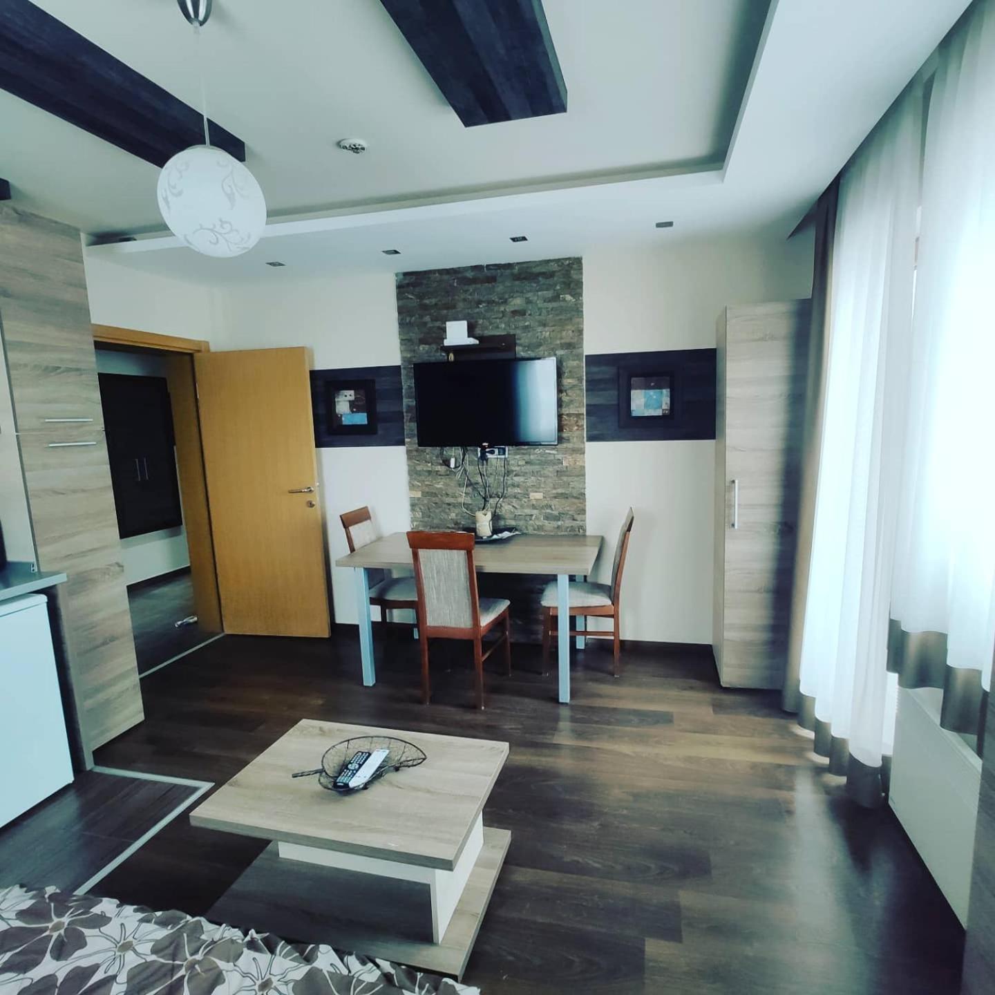 Apartman D16 Milmari Kopaonik view 2