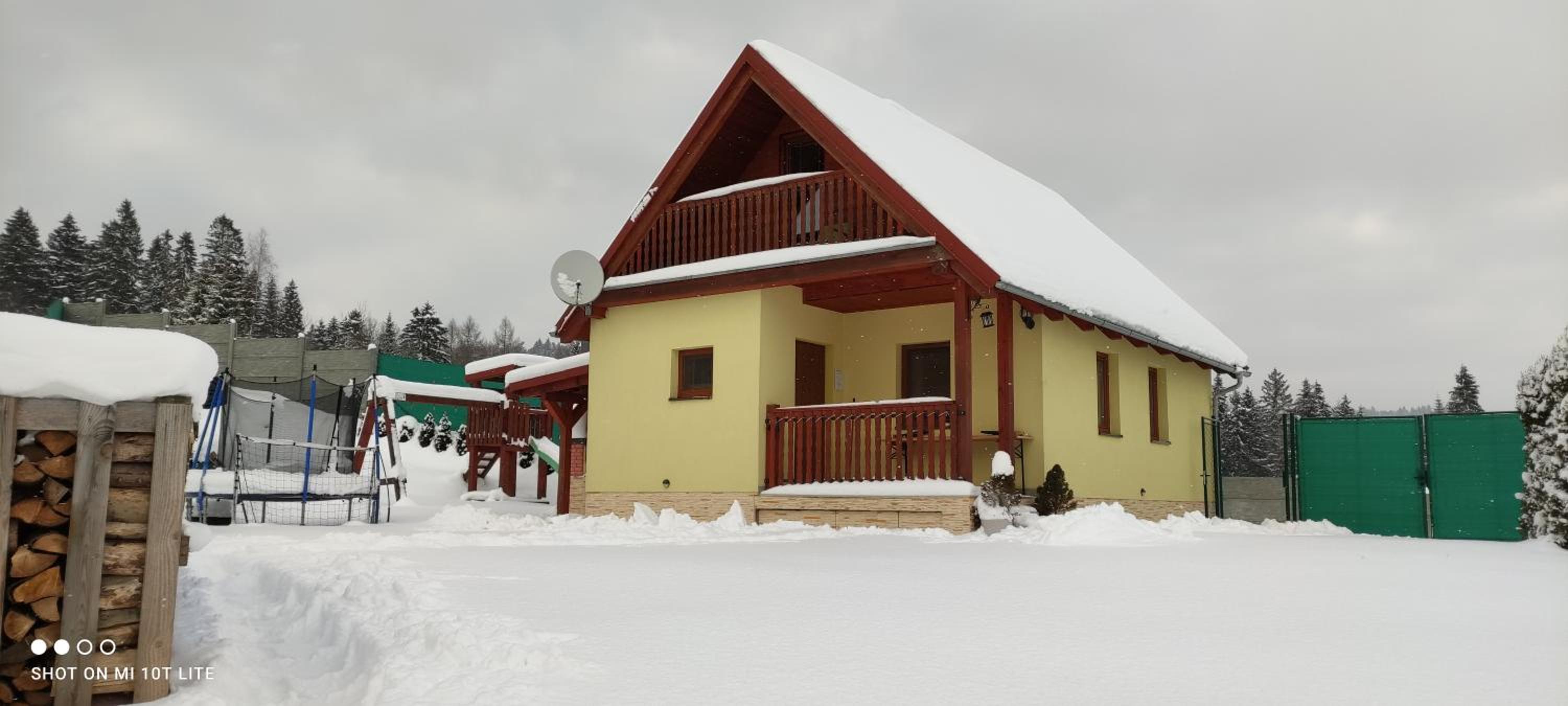 Photo 10
