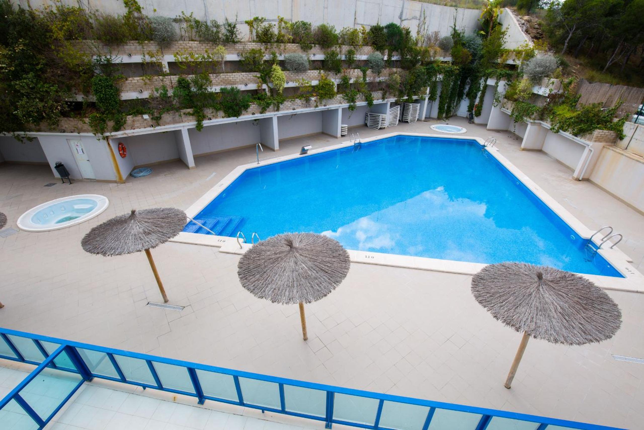 Alicante Hills Premium photo 2