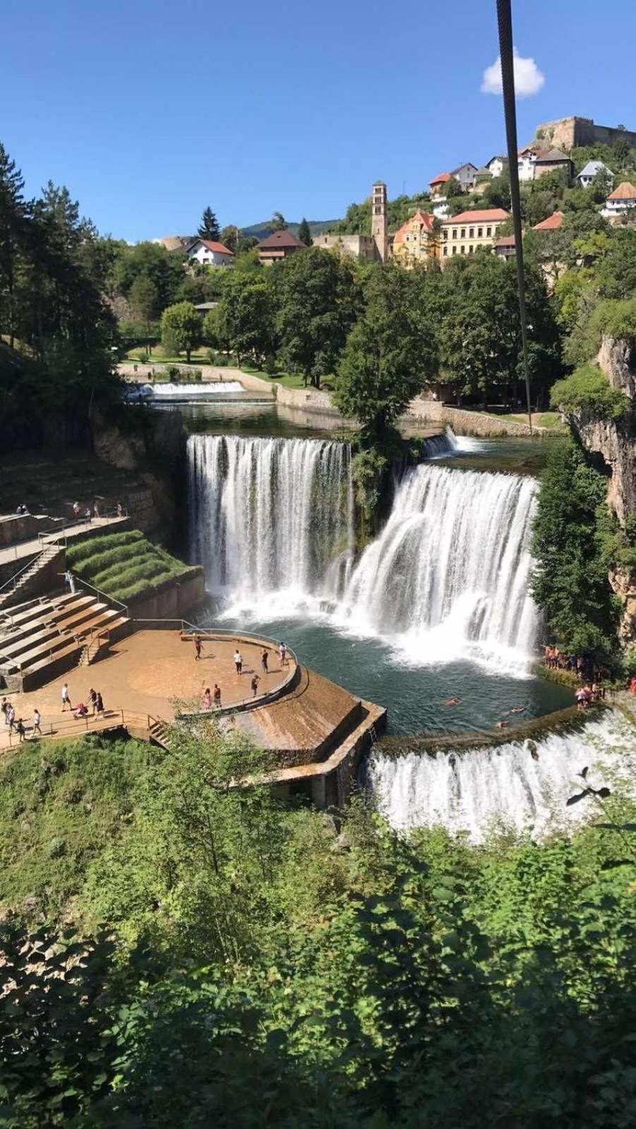 Amar Apartmani, Jajce