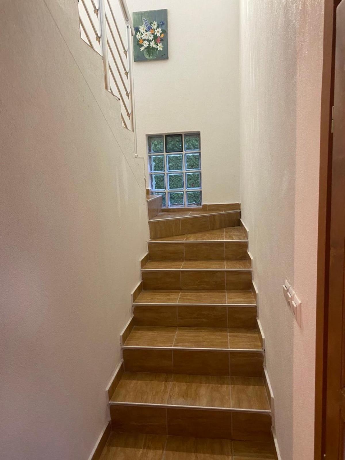 Amar Apartmani, Jajce