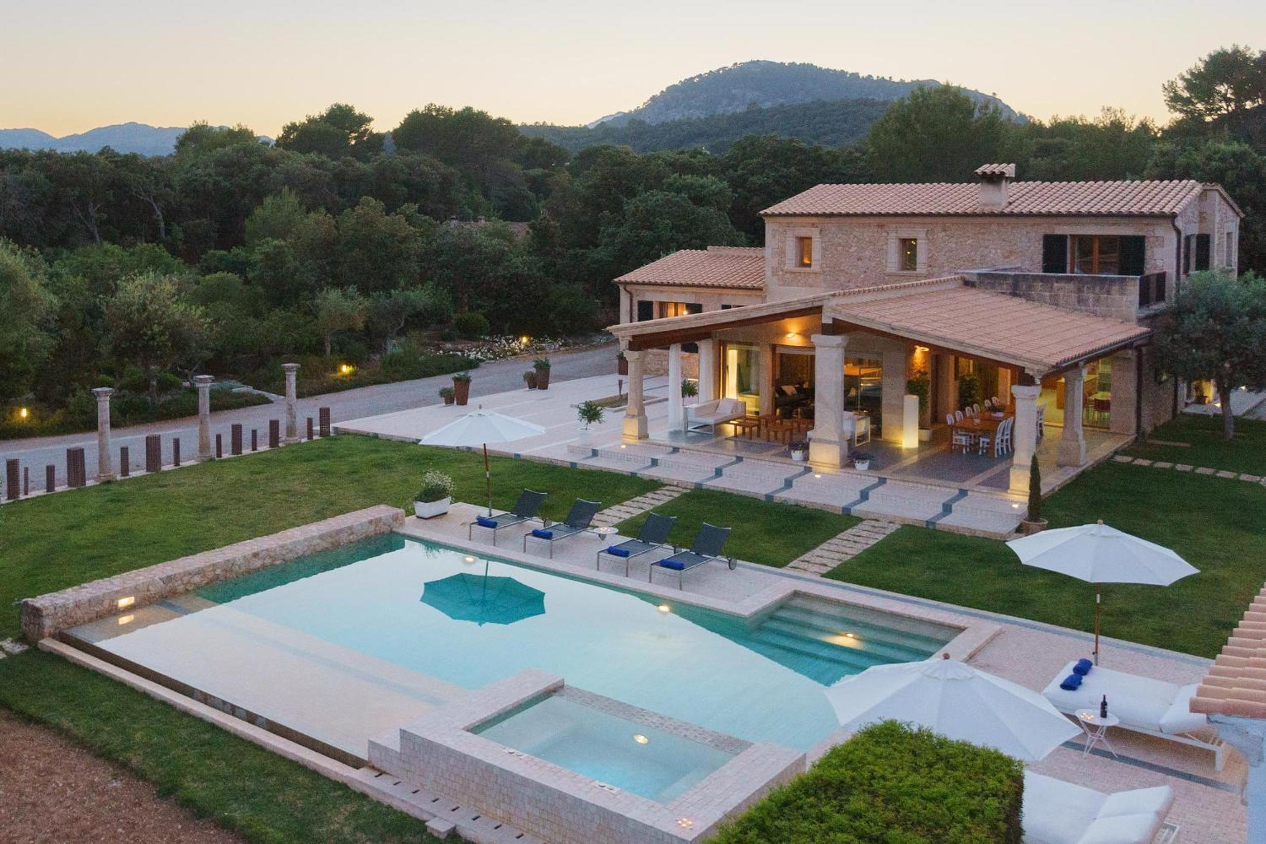 Villa Golf Marina Premium en Pollença — recepcion & lobby