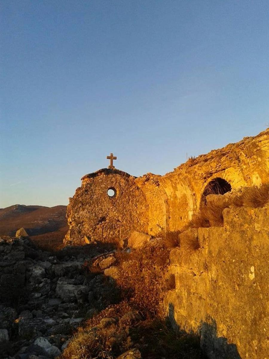 Photo 27