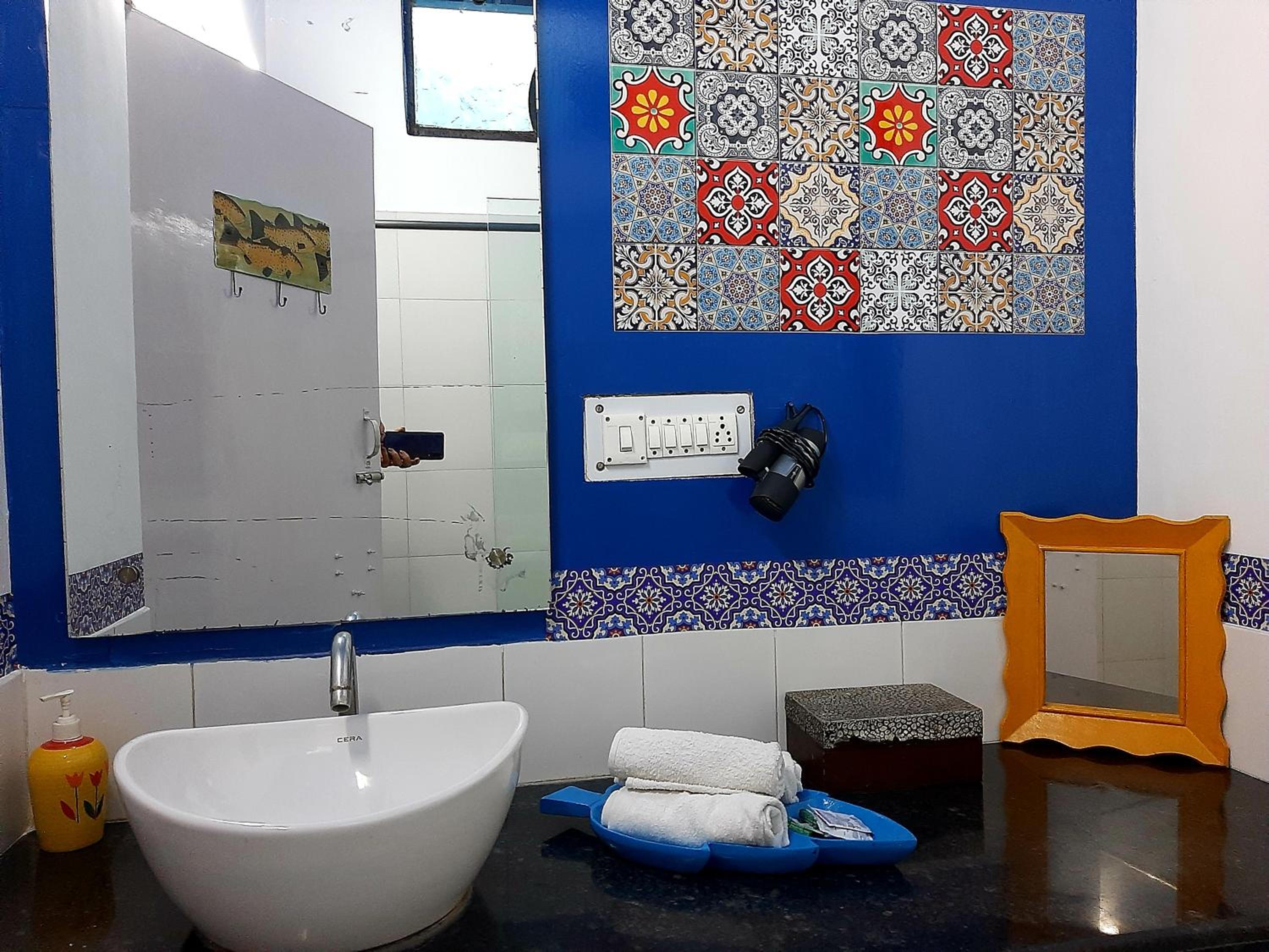 The Coral House Homestay by the Taj