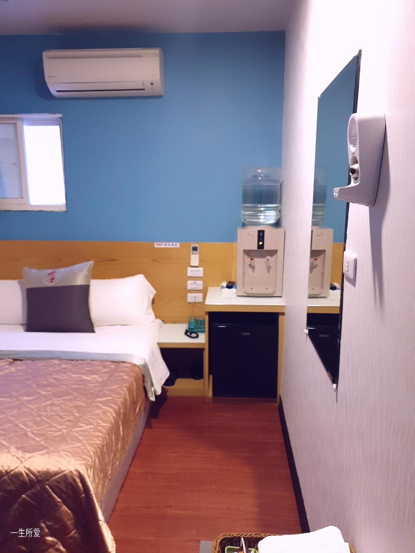 Yung Feng Hotel