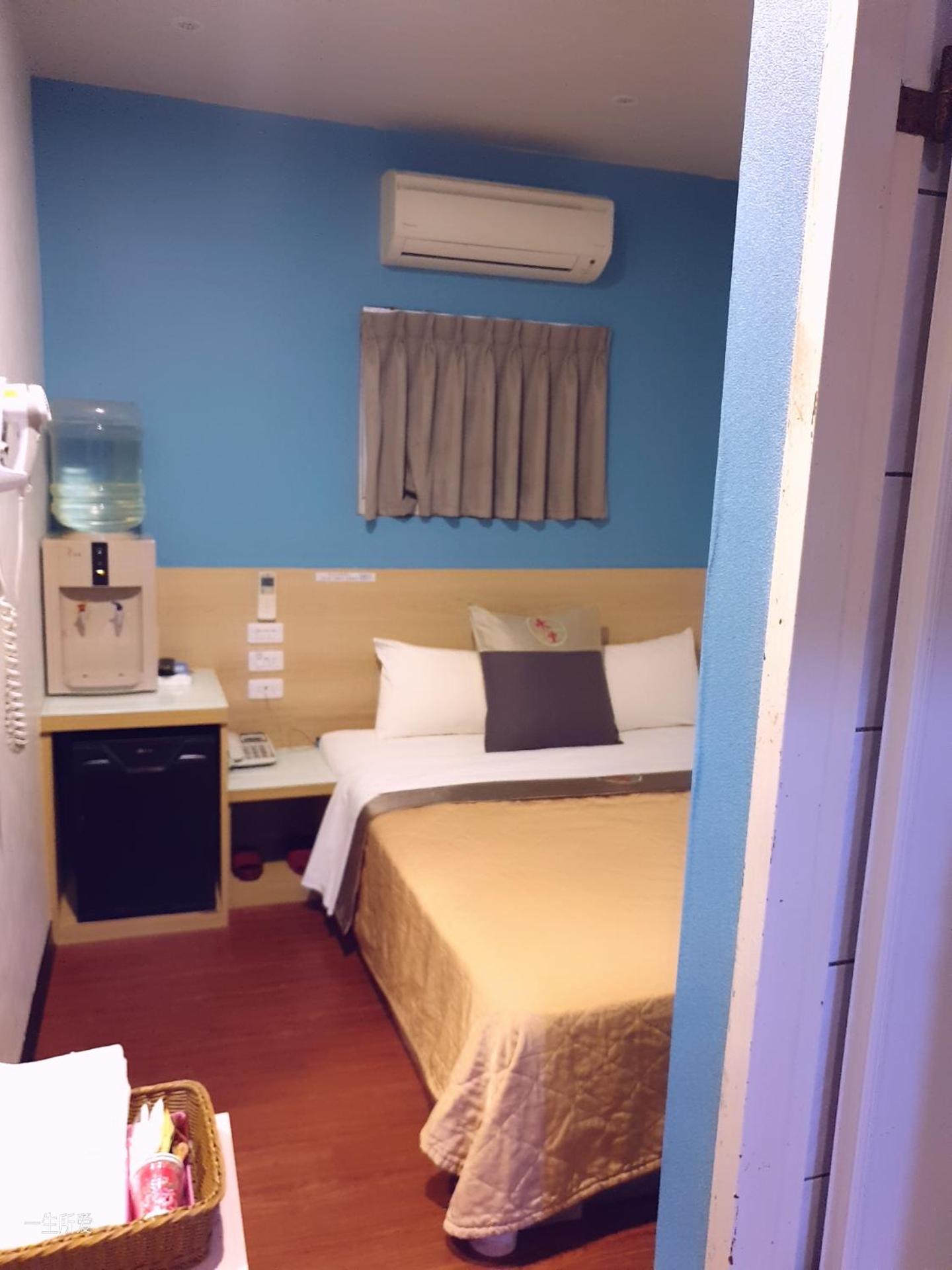 Yung Feng Hotel