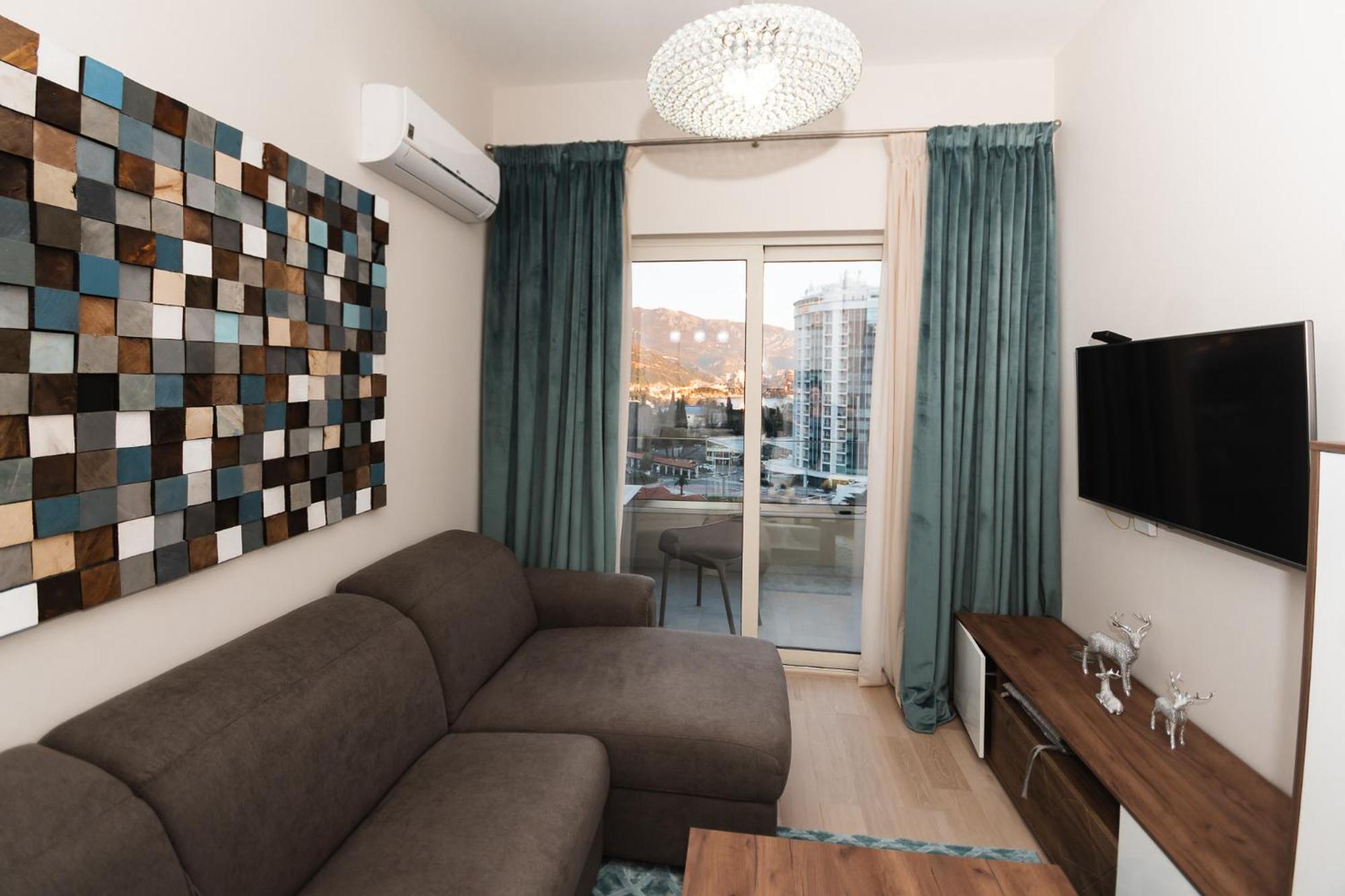 Montesun Boka Apartments view 3