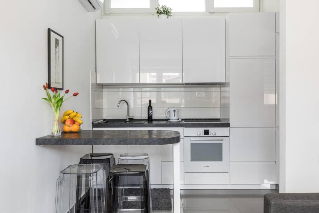 Banana Split Youth Apartment en Split — kitchen