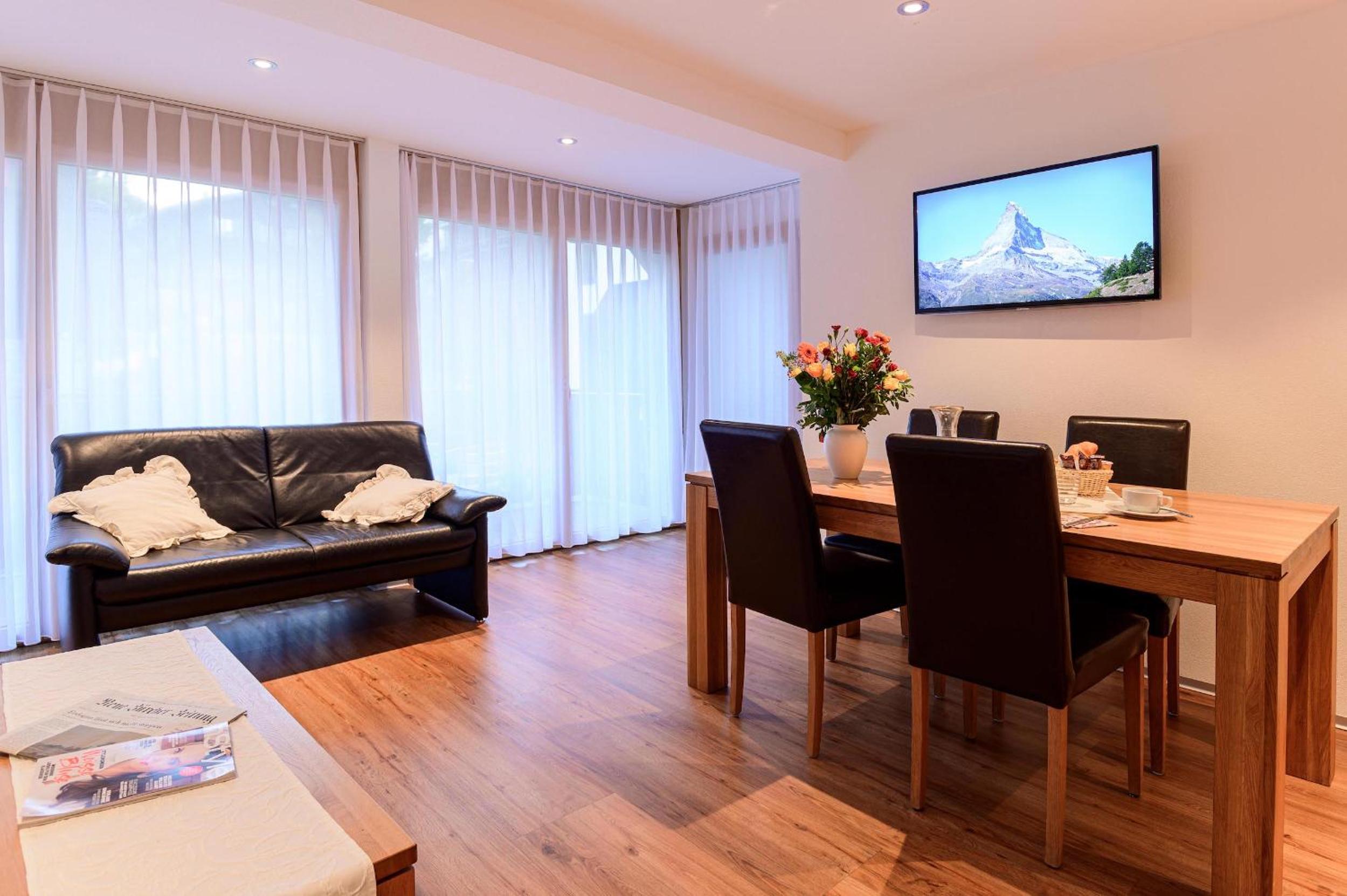 Jolimont Apartments