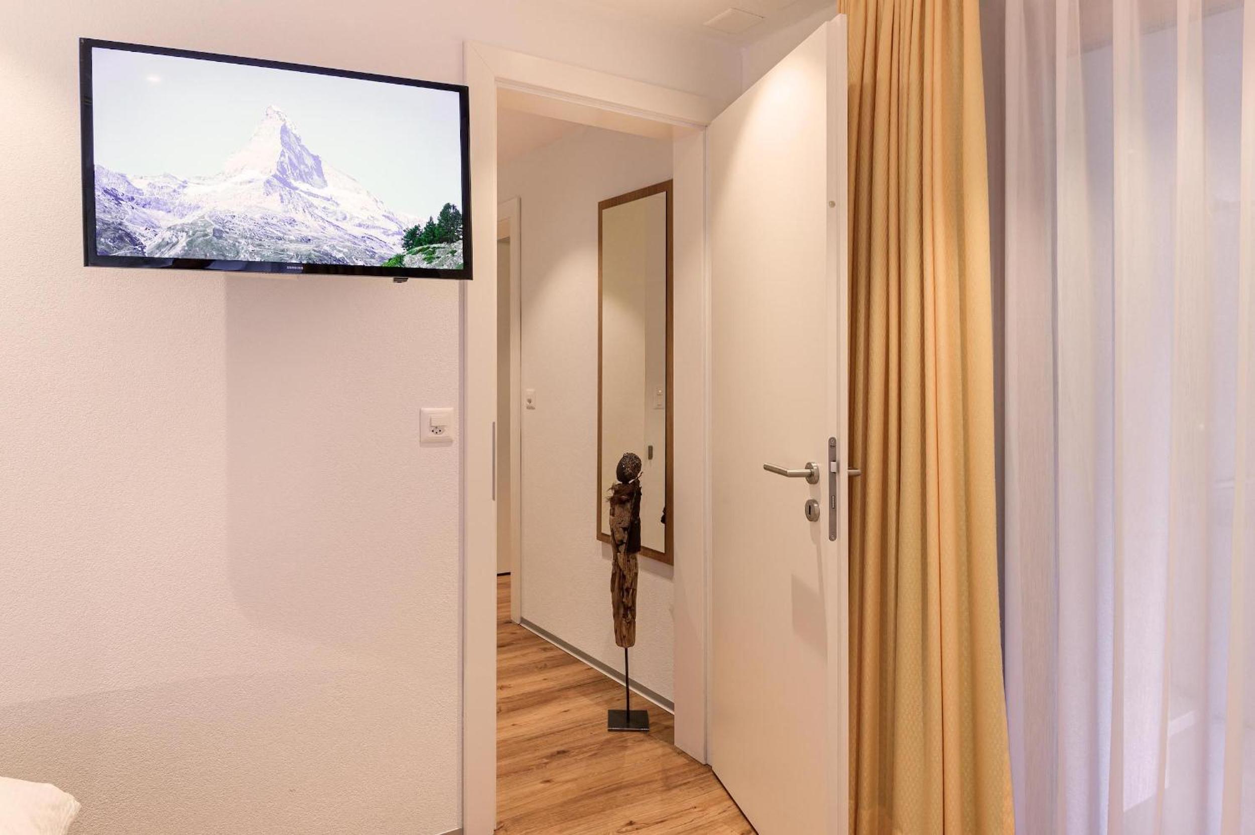 Jolimont Apartments