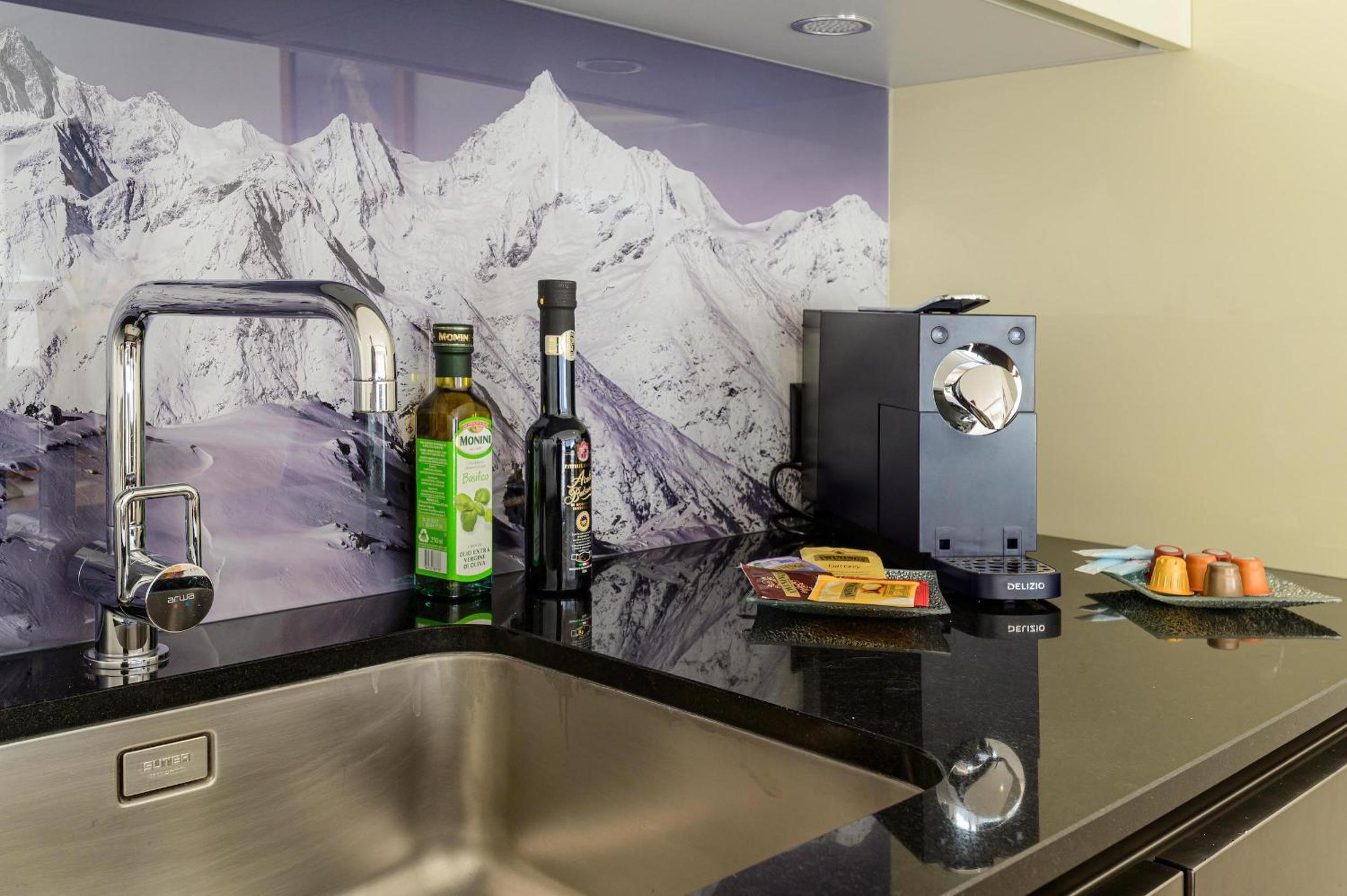 Jolimont Apartments