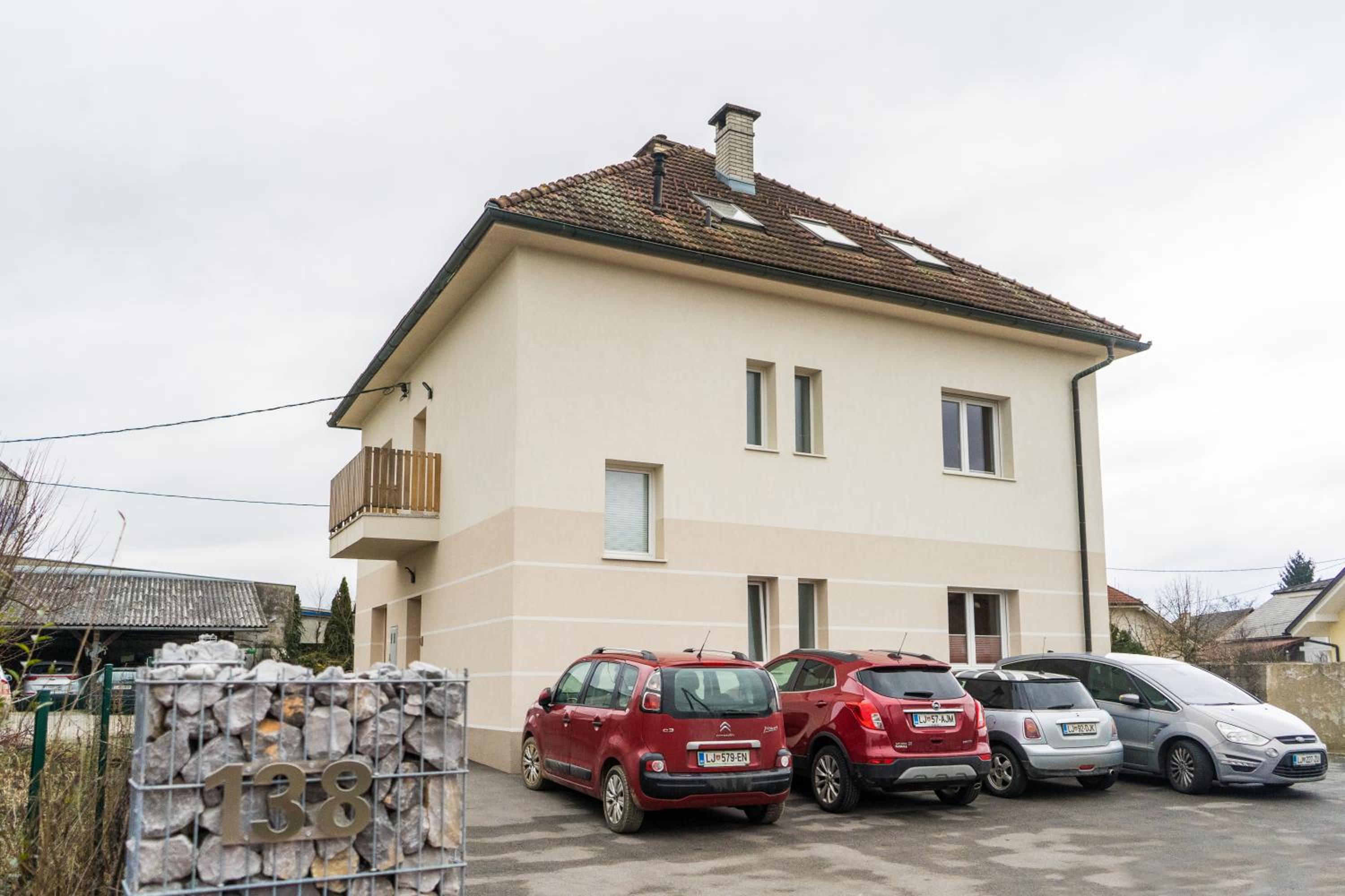 Photo 48