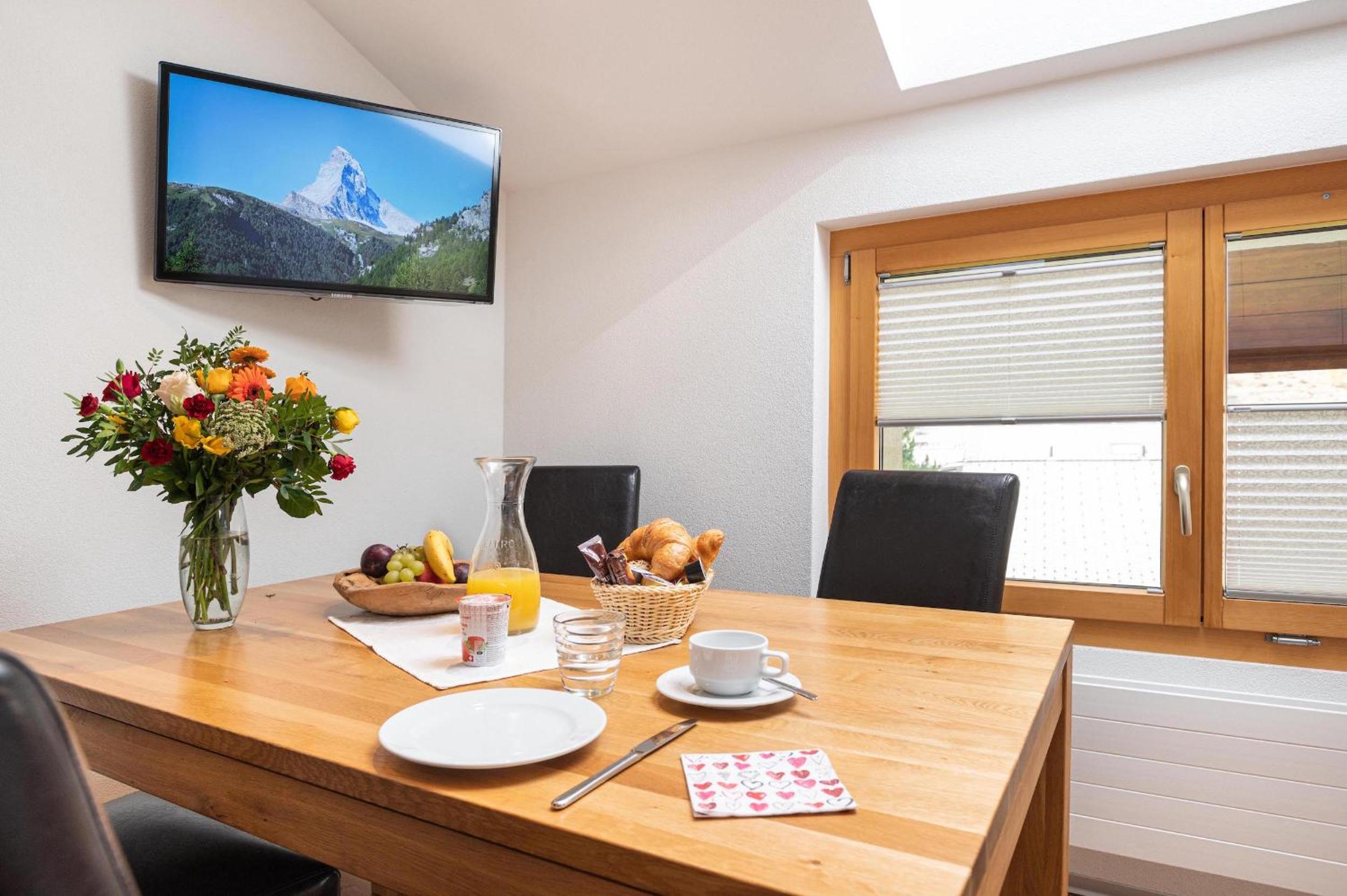 Jolimont Apartments