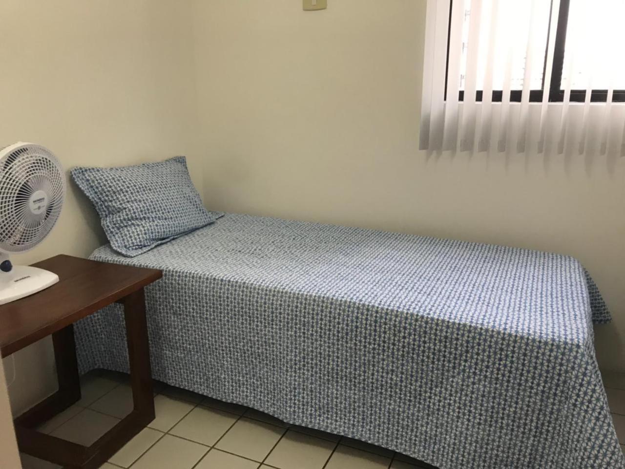 Apartamento de 3 Quartos NA PONTA VERDE A 500M DA PRAIA