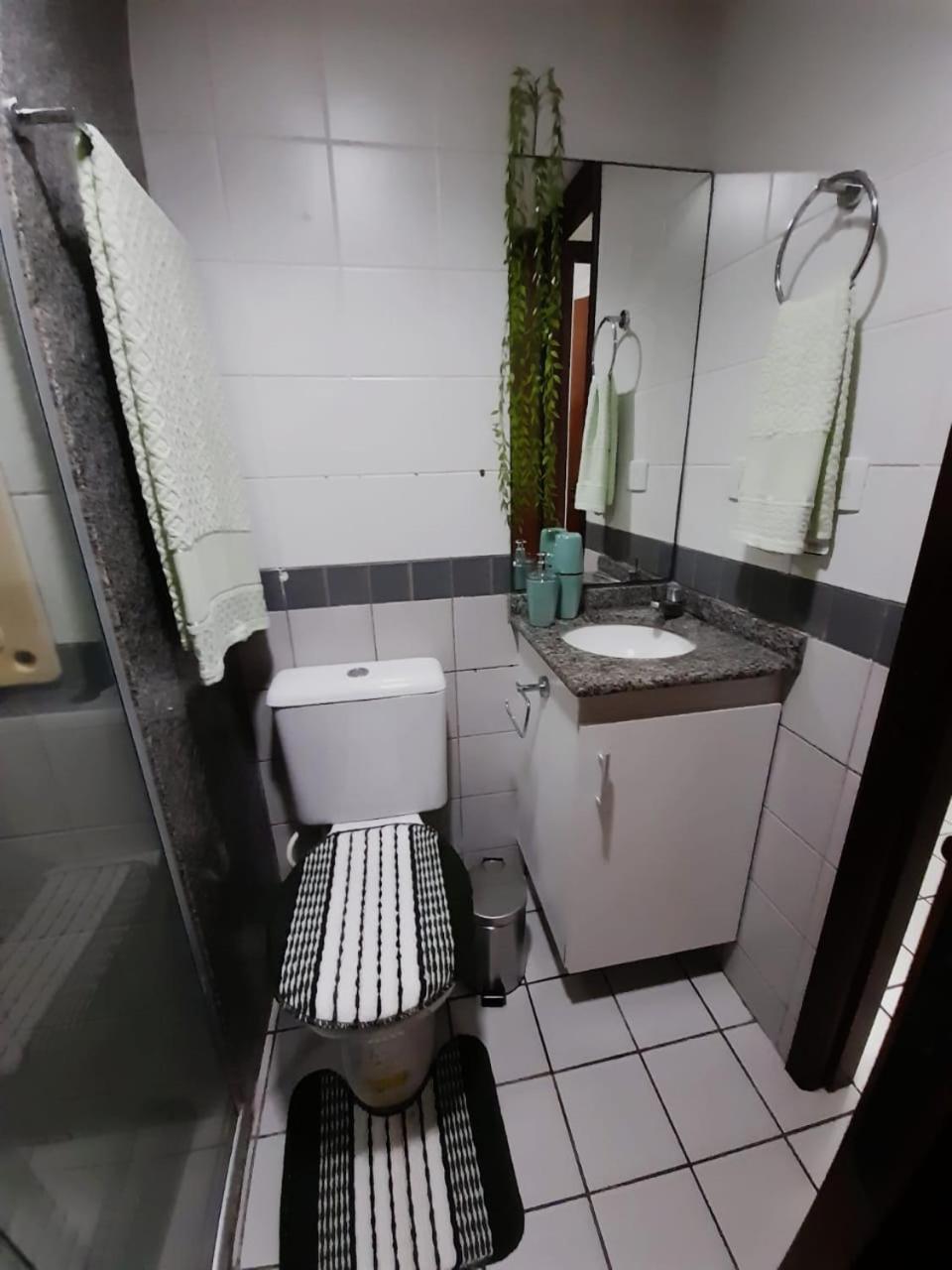 Apartamento de 3 Quartos NA PONTA VERDE A 500M DA PRAIA