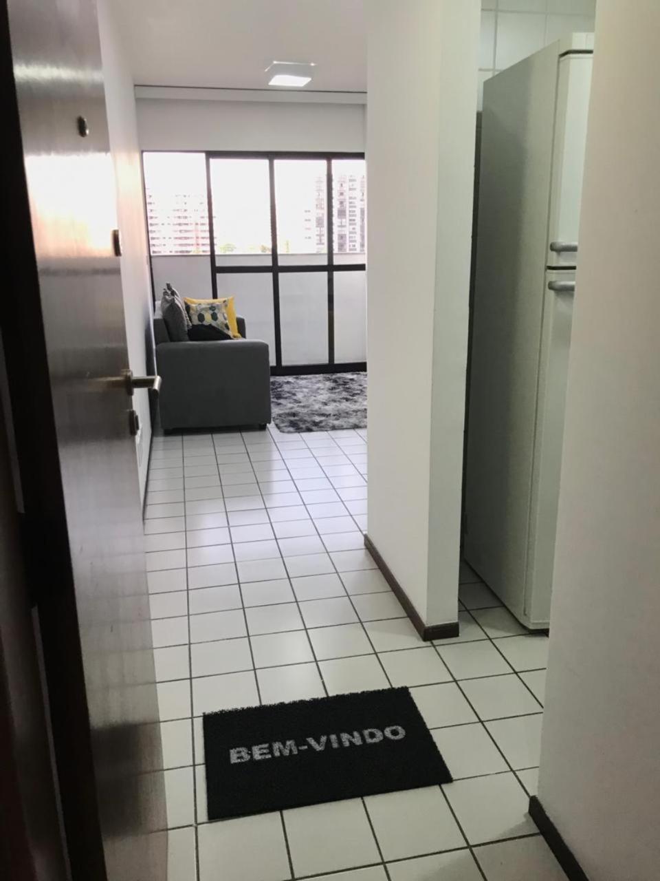 Apartamento de 3 Quartos NA PONTA VERDE A 500M DA PRAIA