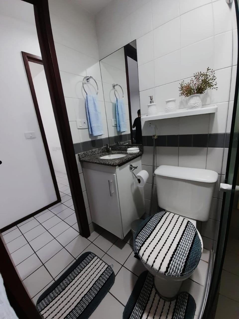 Apartamento de 3 Quartos NA PONTA VERDE A 500M DA PRAIA