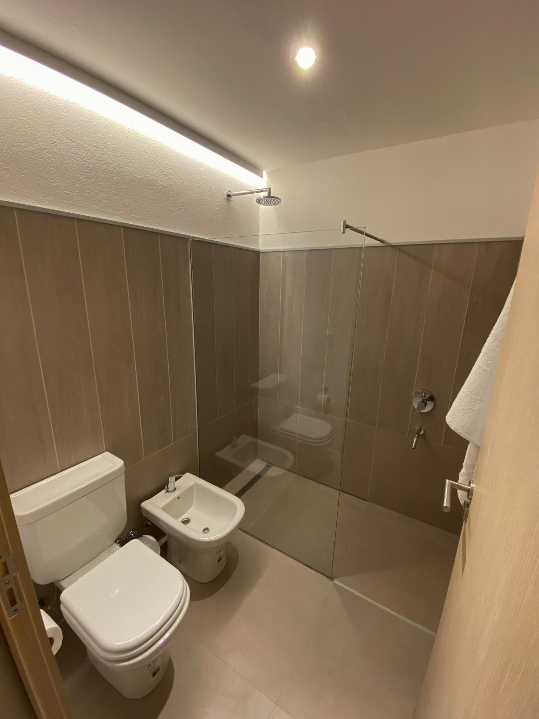 Grid Suites Charcas