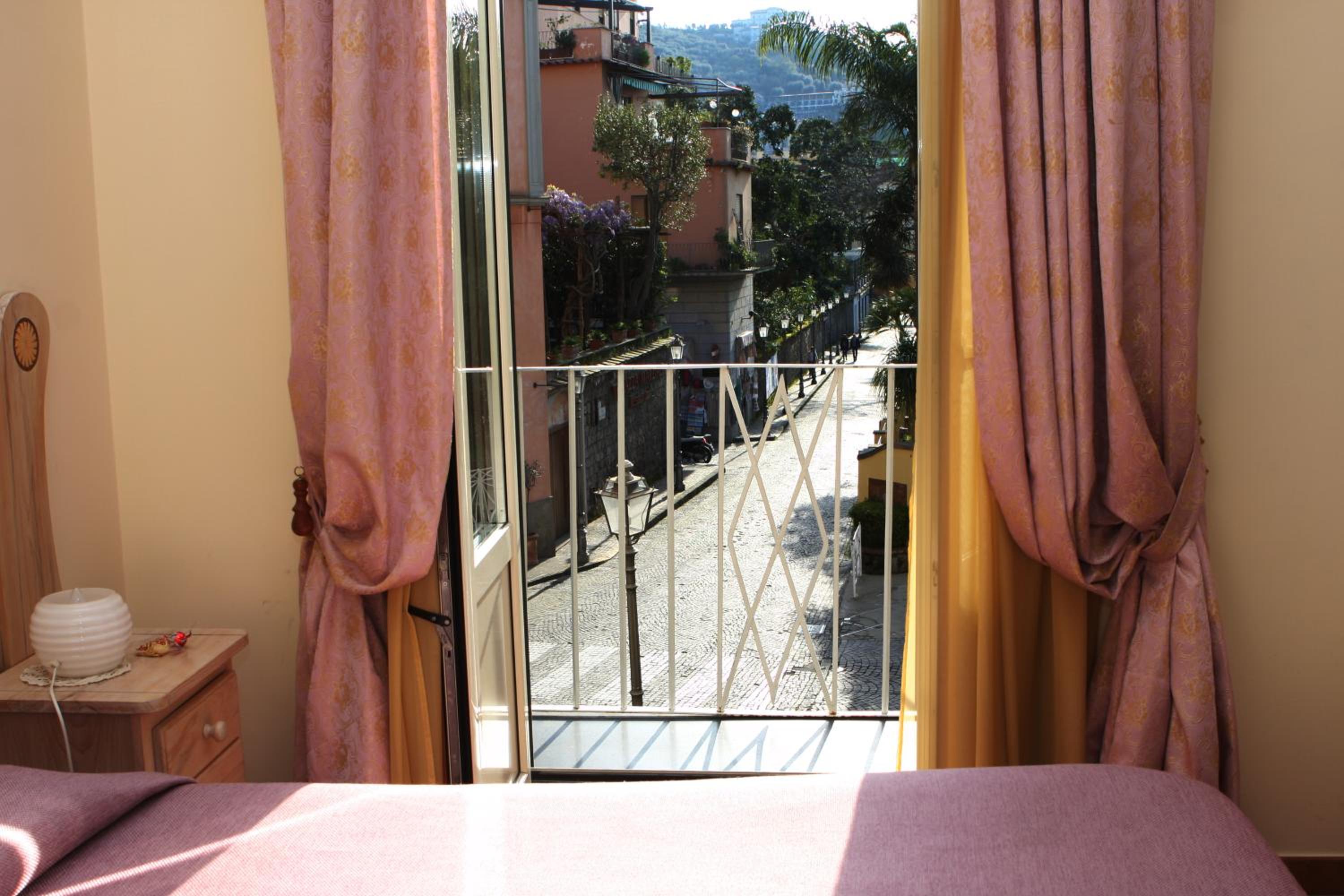 Divina House B&B
