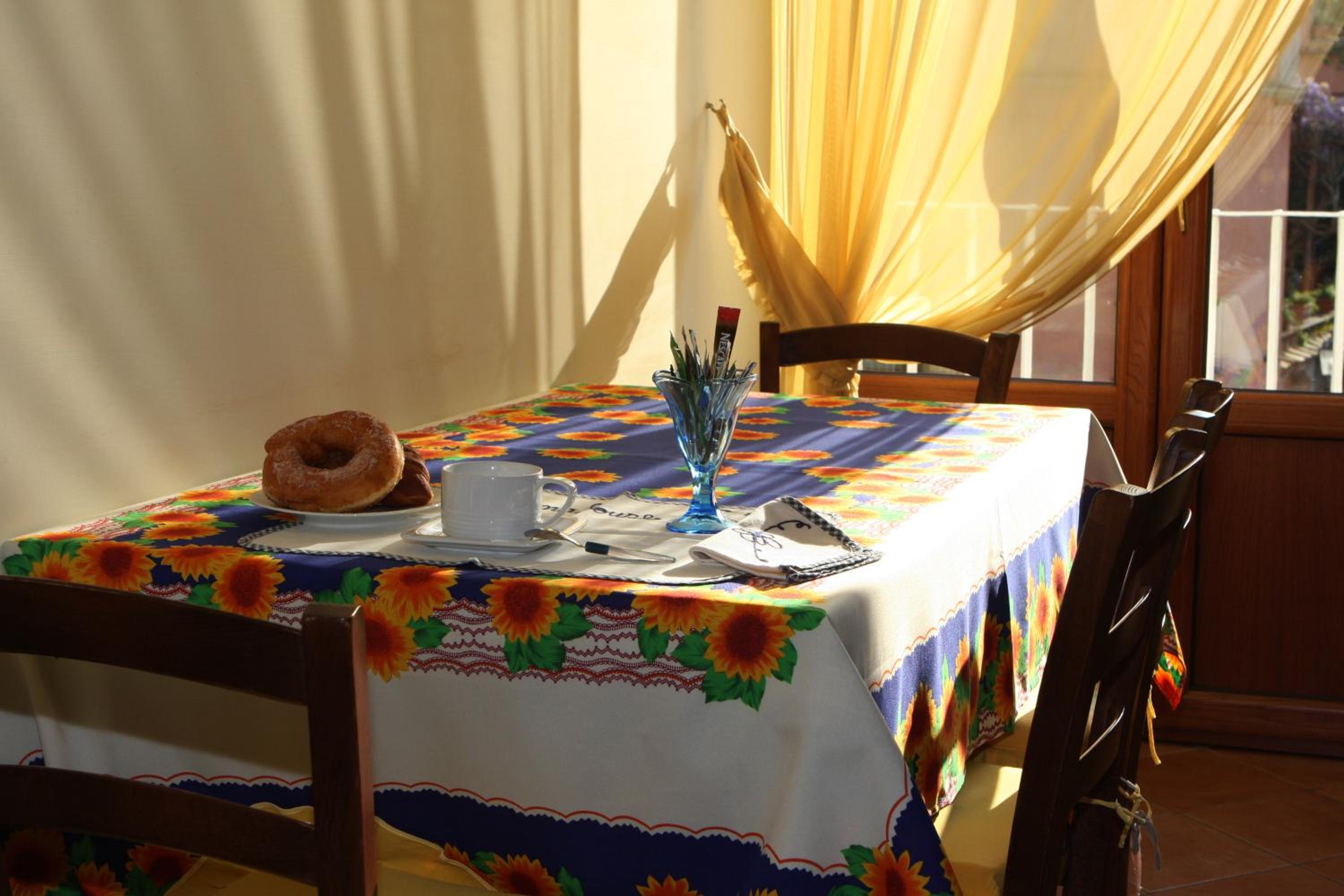 Divina House B&B