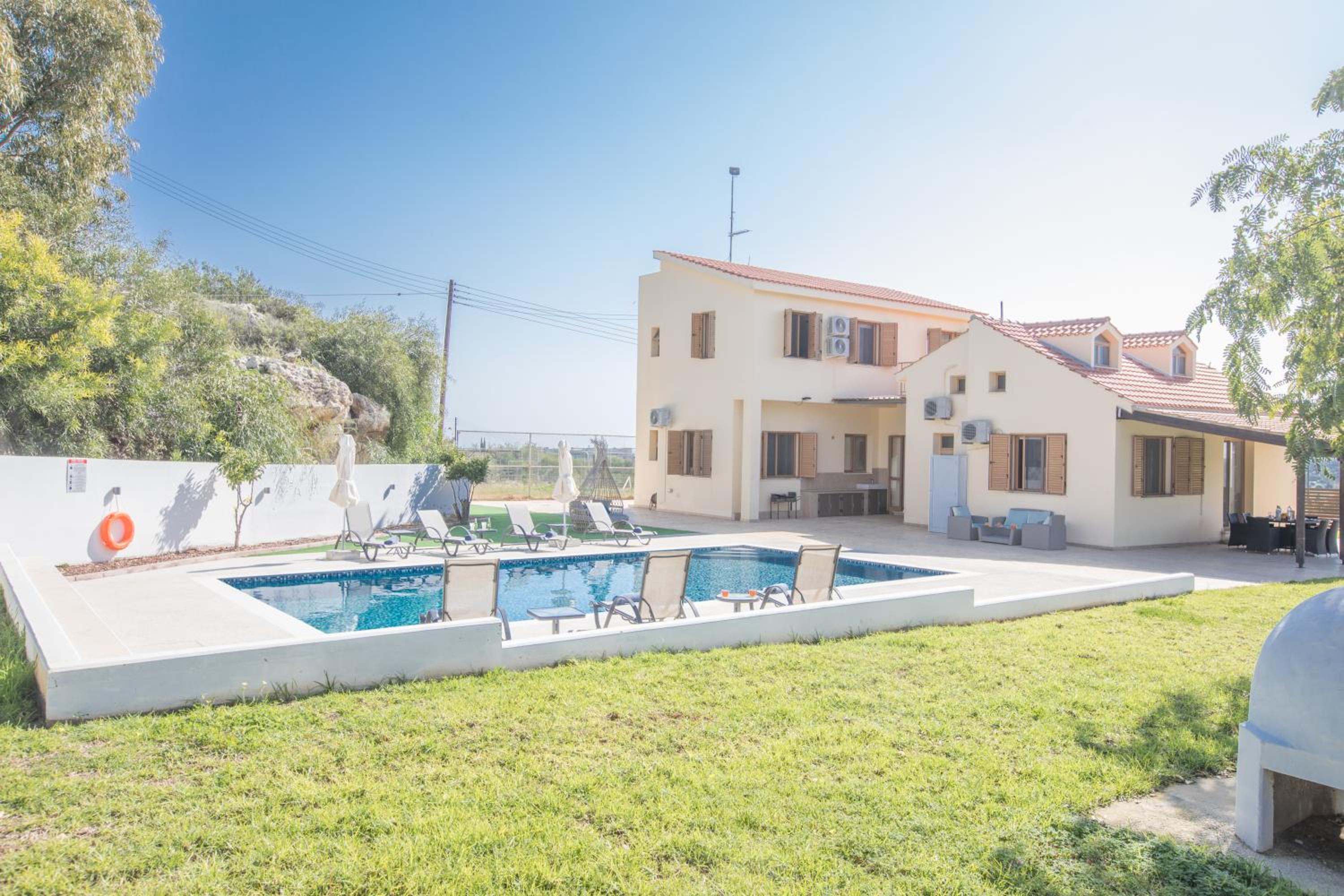 Krasas Villa
