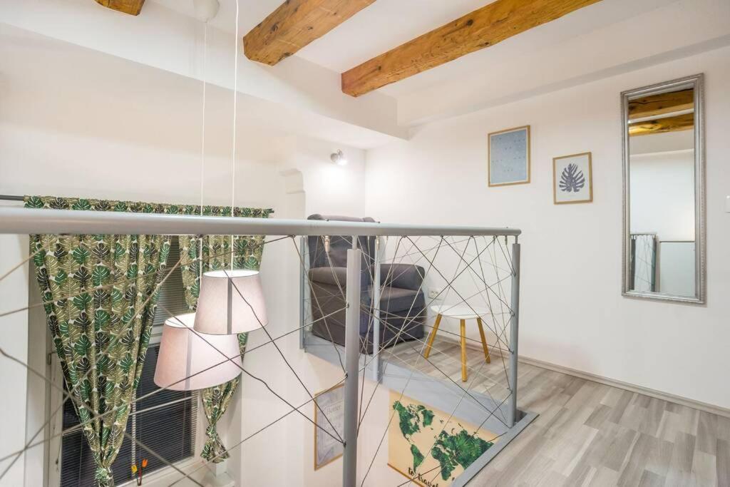 Apartma N'Poznam Tobačna view 4