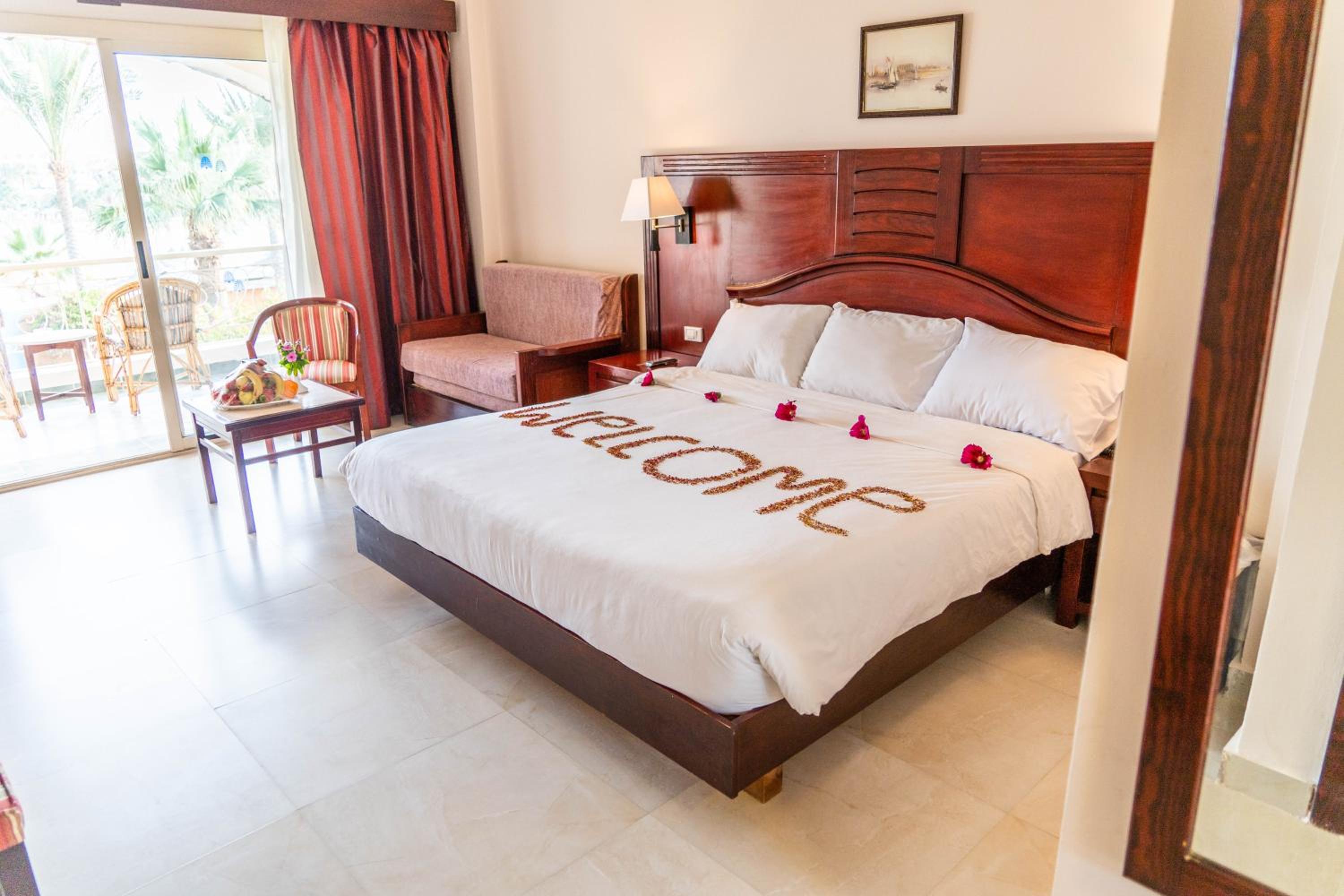 Brayka Bay Reef Resort