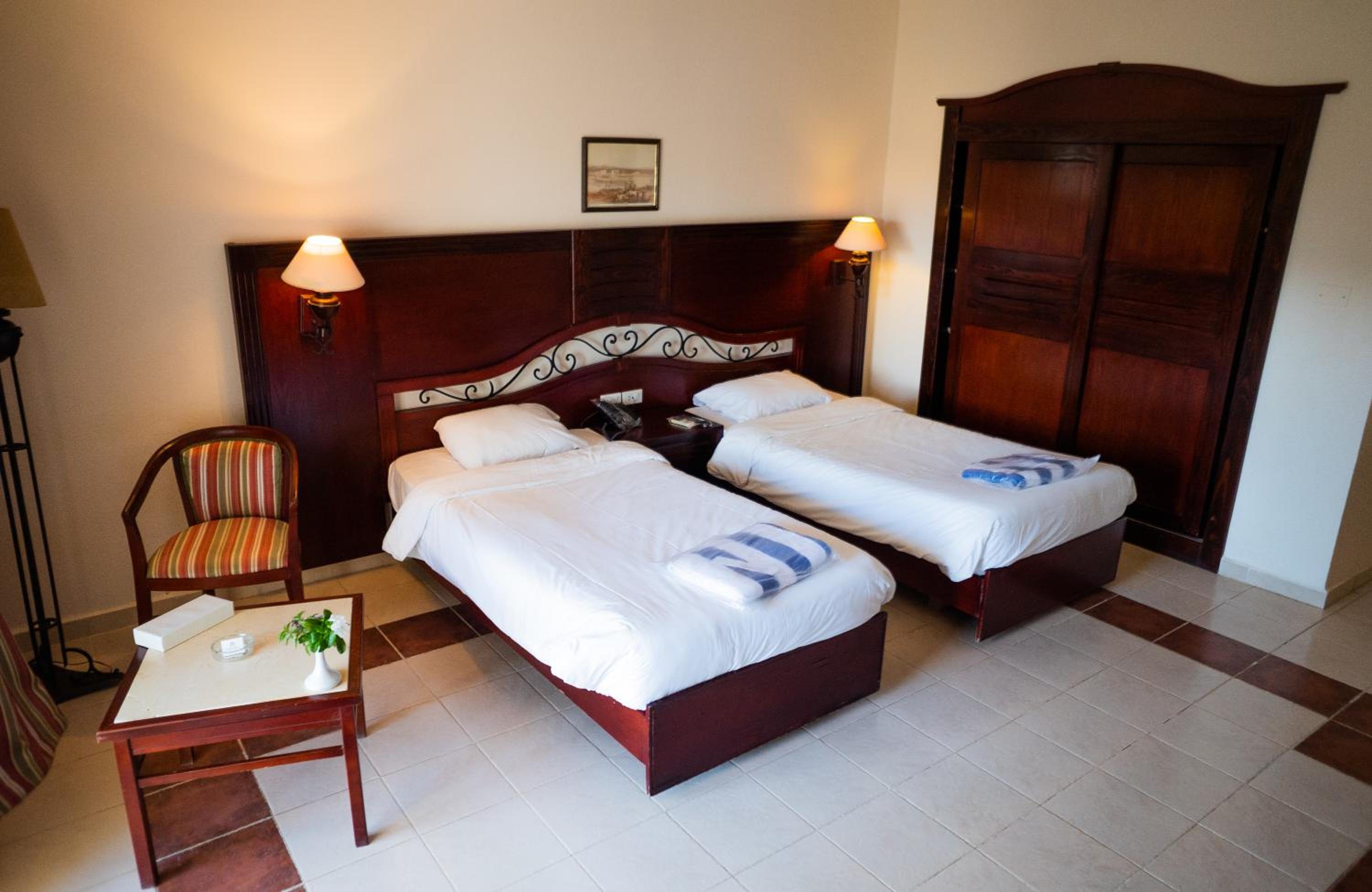 Brayka Bay Reef Resort