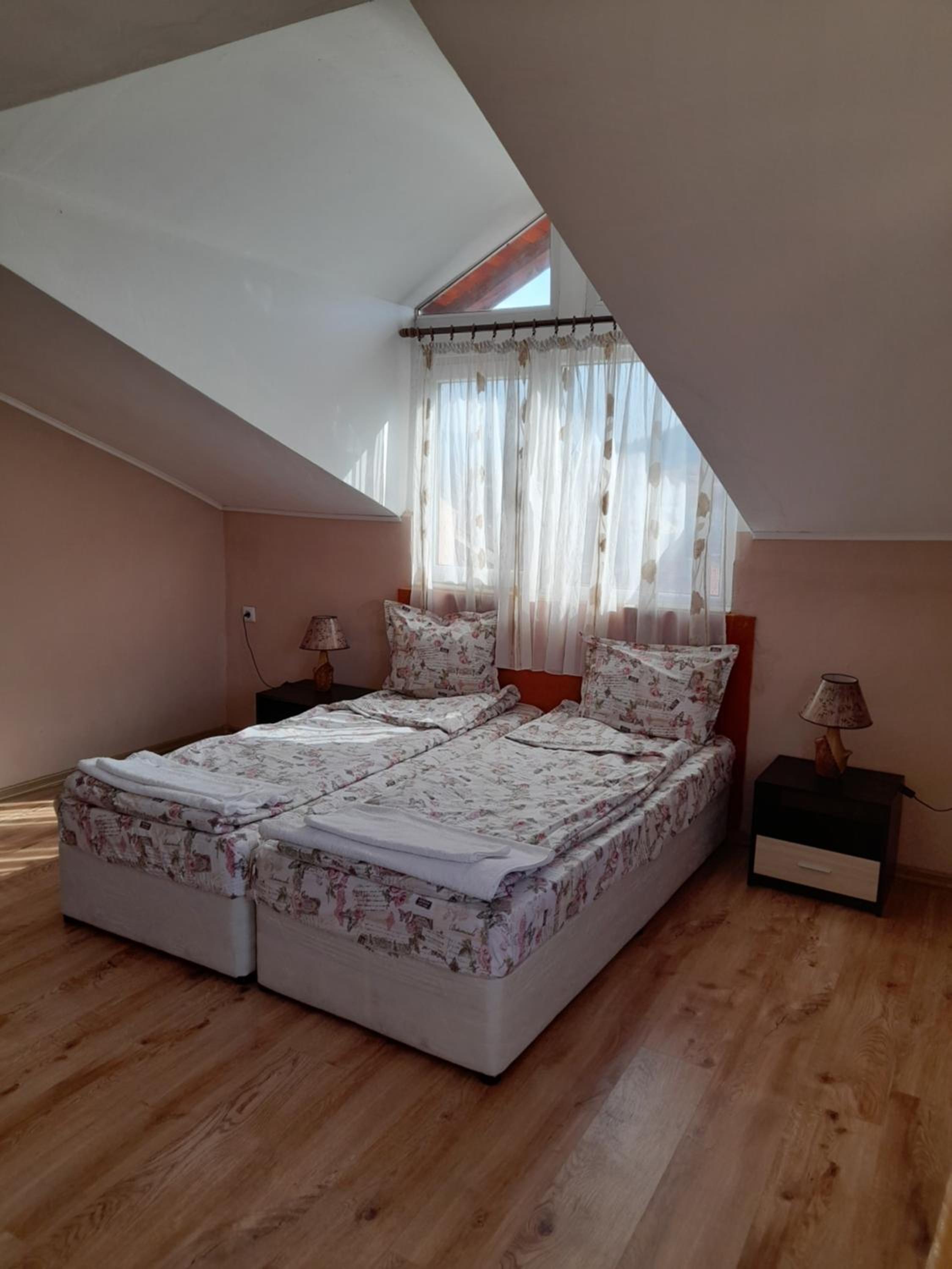 Yana Guest House