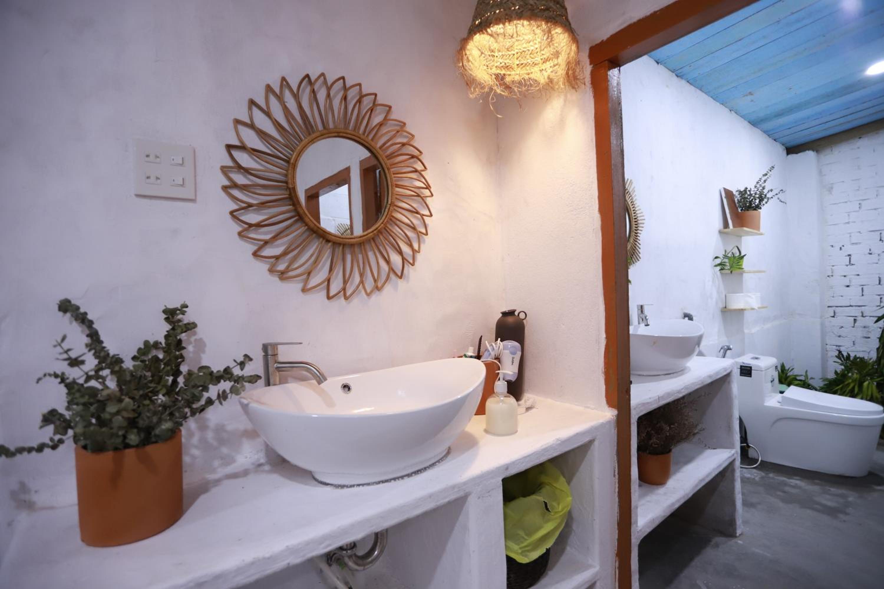 EVA HUT Mui Ne Beach Hostel view 3