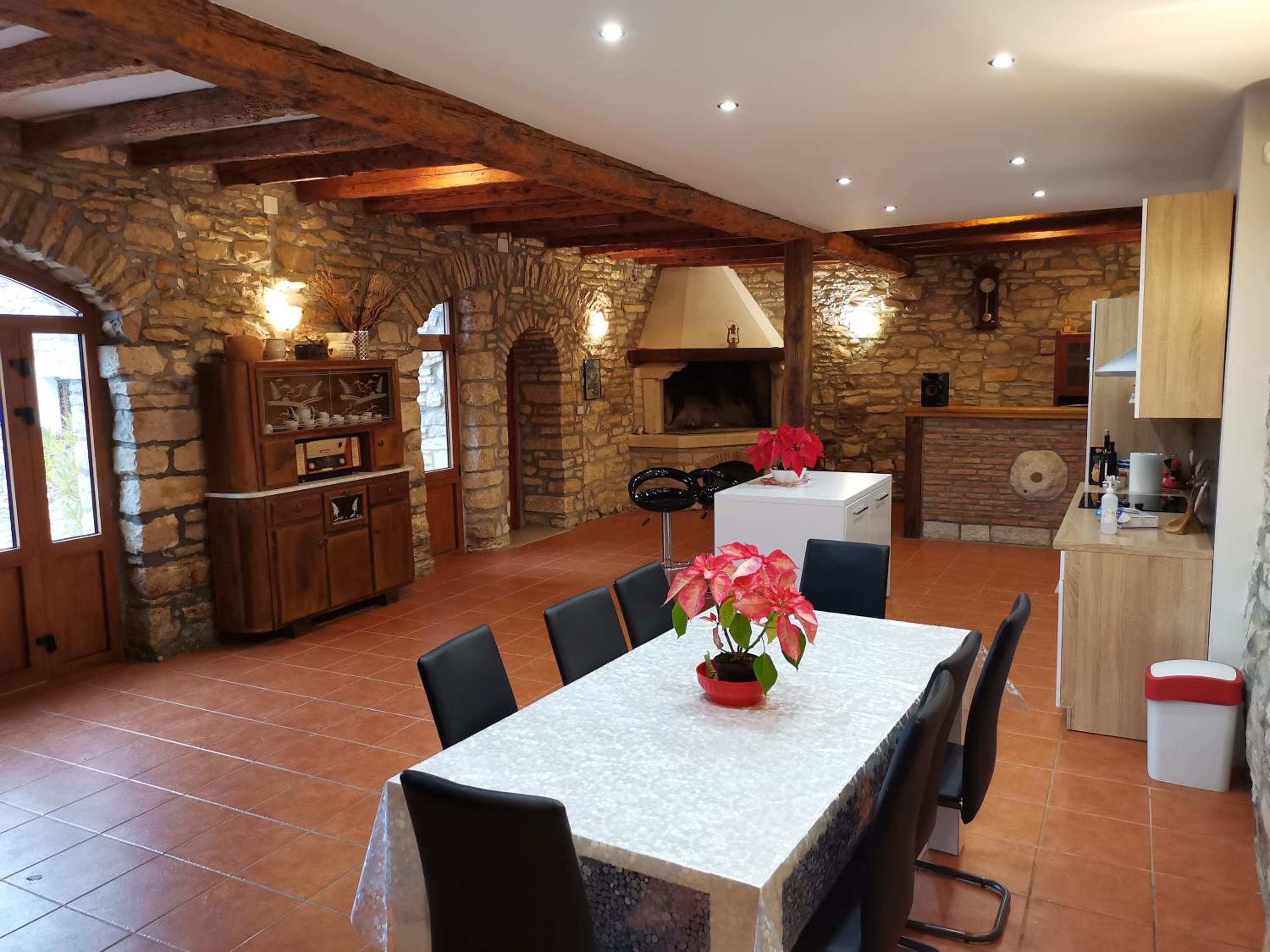 Villa Rustica view 3