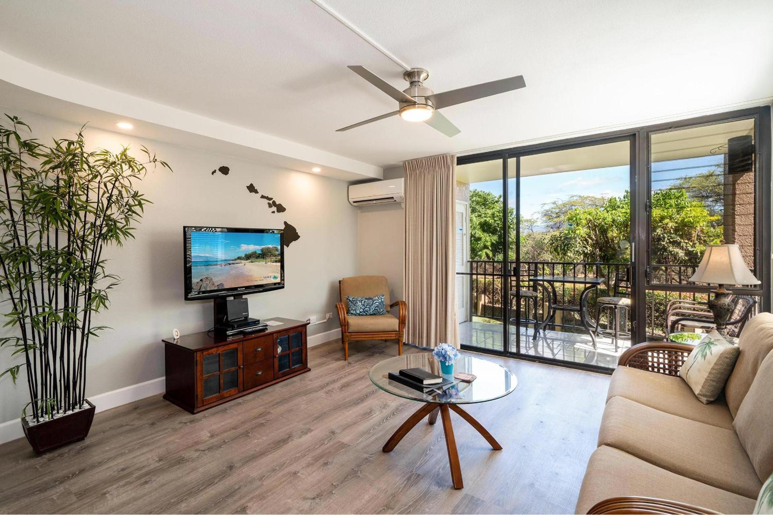 Kamaole Sands 4-213, Designer Condo, Split AC view 2