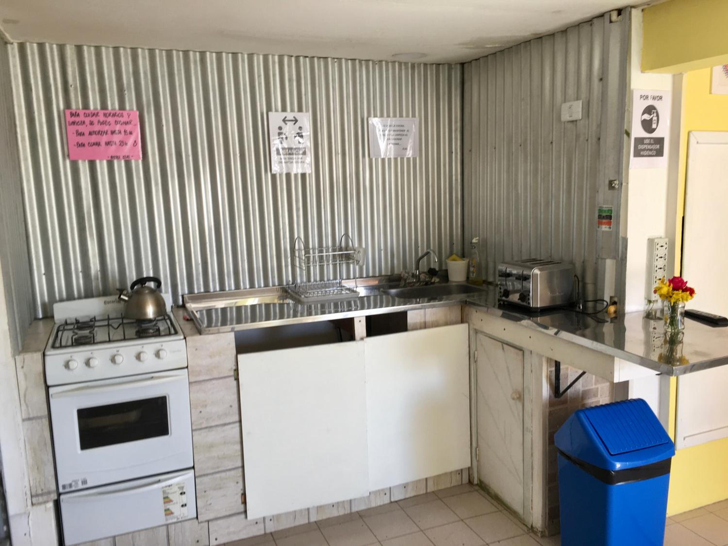 Hostel Elal