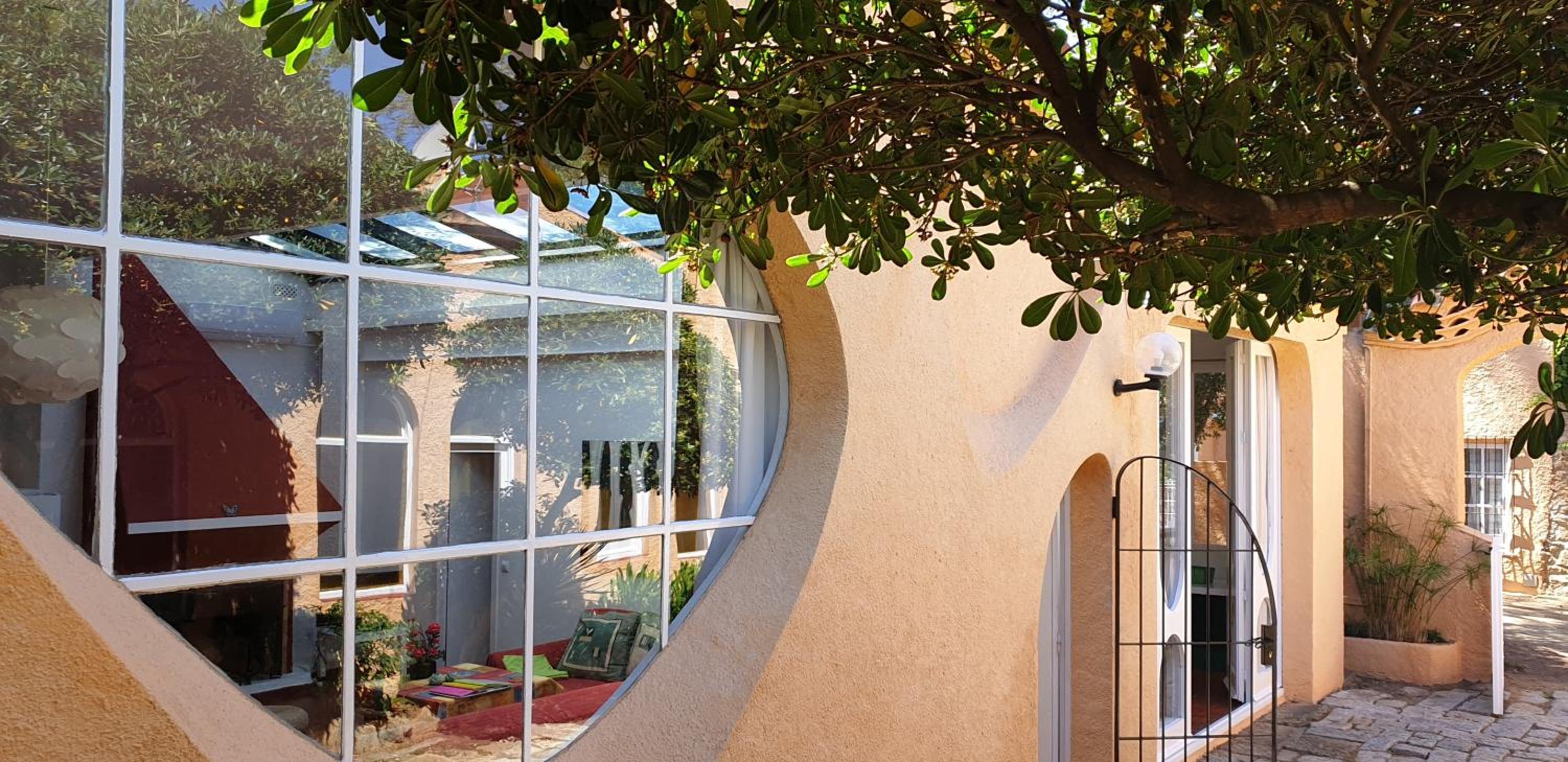 Casa con jardín a 45 metros de la playa. ES. view 3
