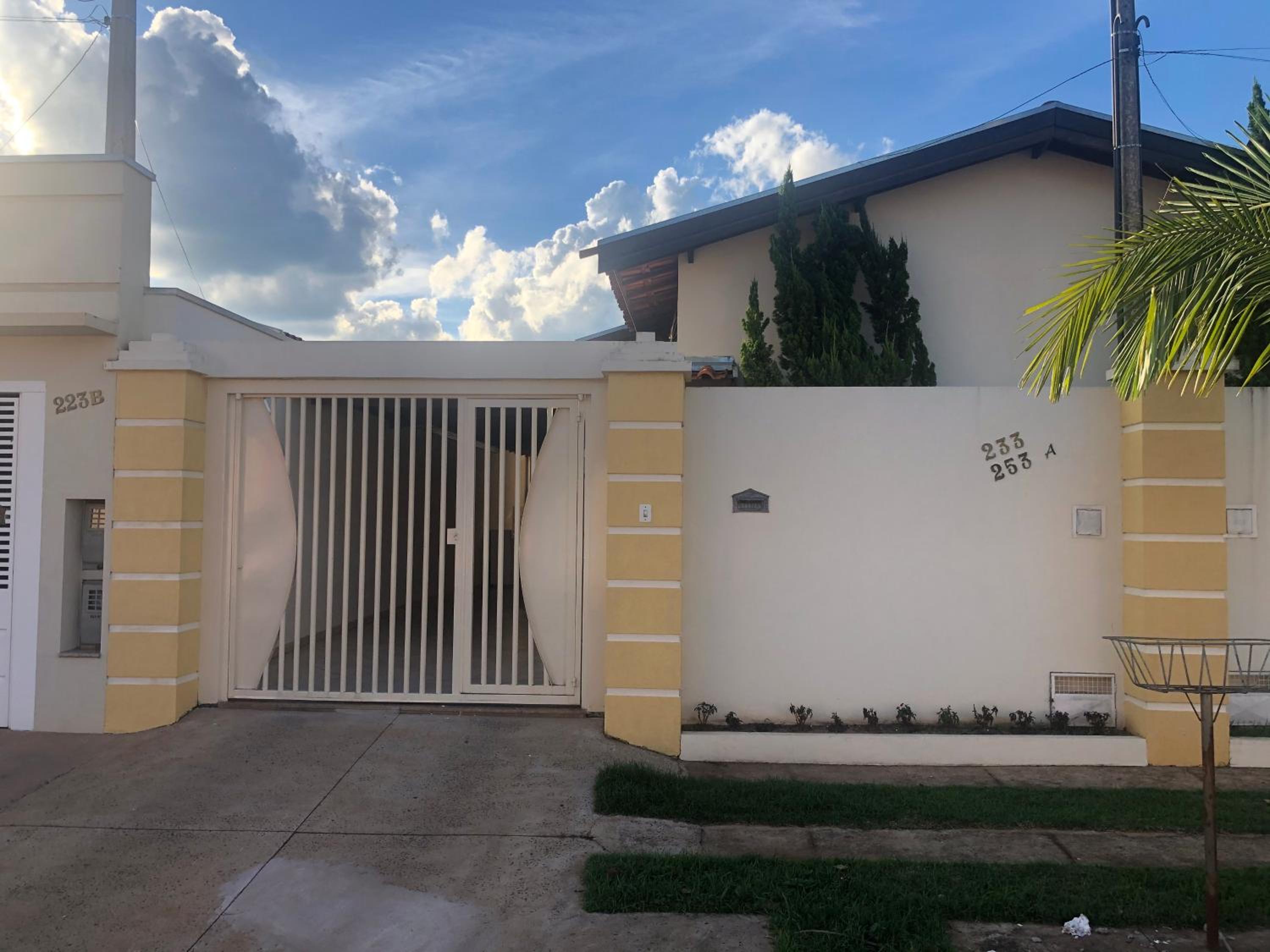 Casa em Brotas 1