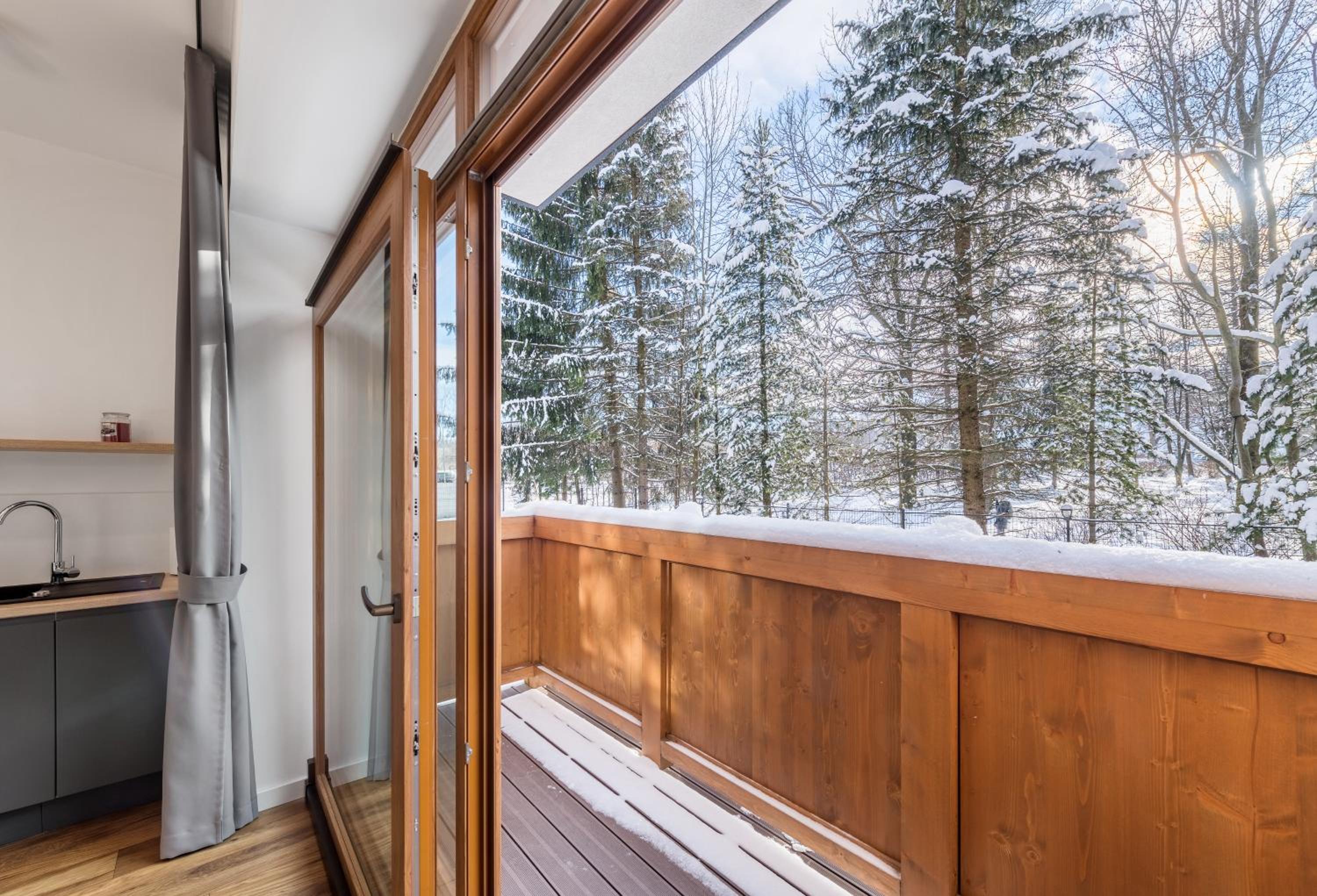 WILLA JAROSTA & SPA, AC -free parking view 4