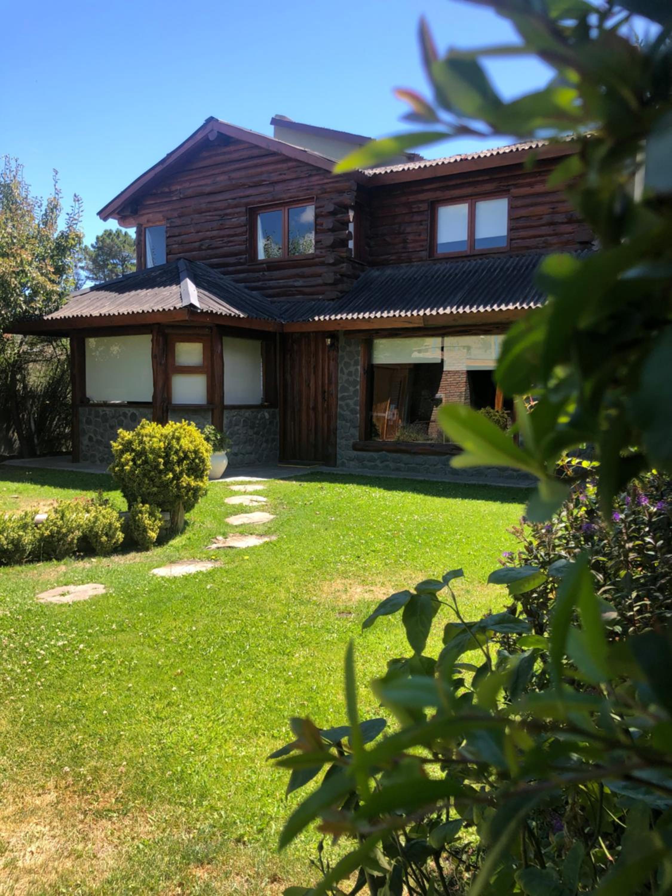 Hotel Cabañas Temistocles