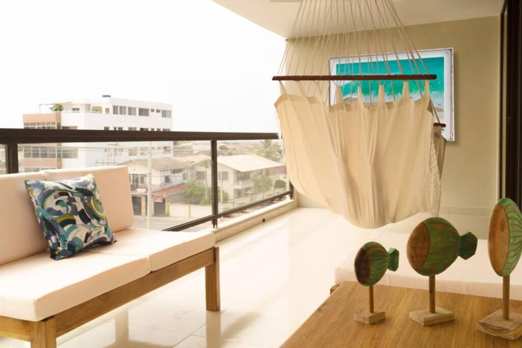 Hotel Chipipe Salinas Beach Apartment w Parking - Image 1