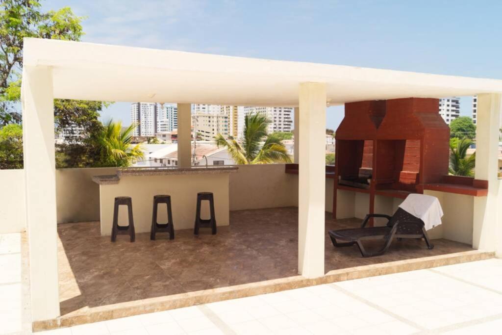 Chipipe Salinas Beach Apartment w Parking view 5