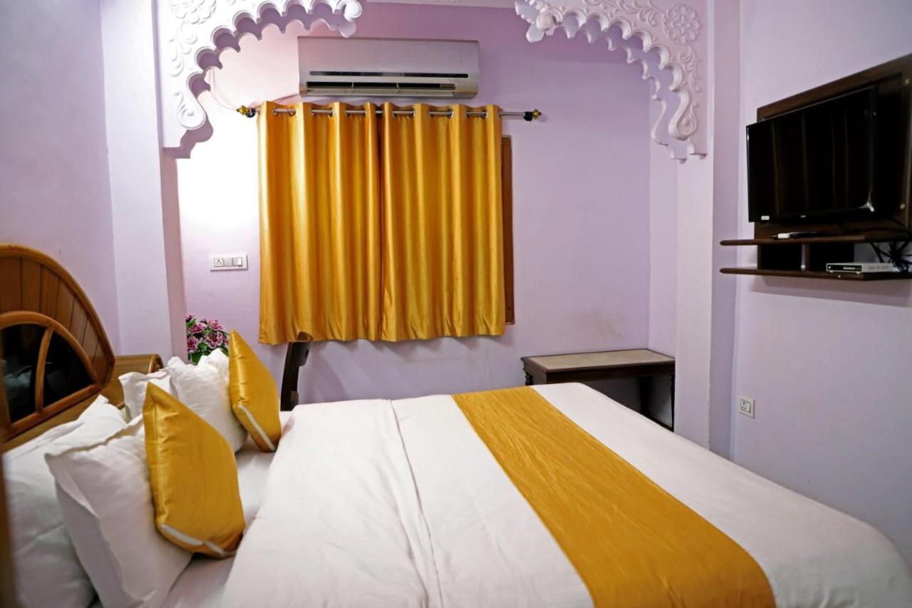 Udaipur Vacations - Hotel Rang Sagar Haveli - Property Image 12