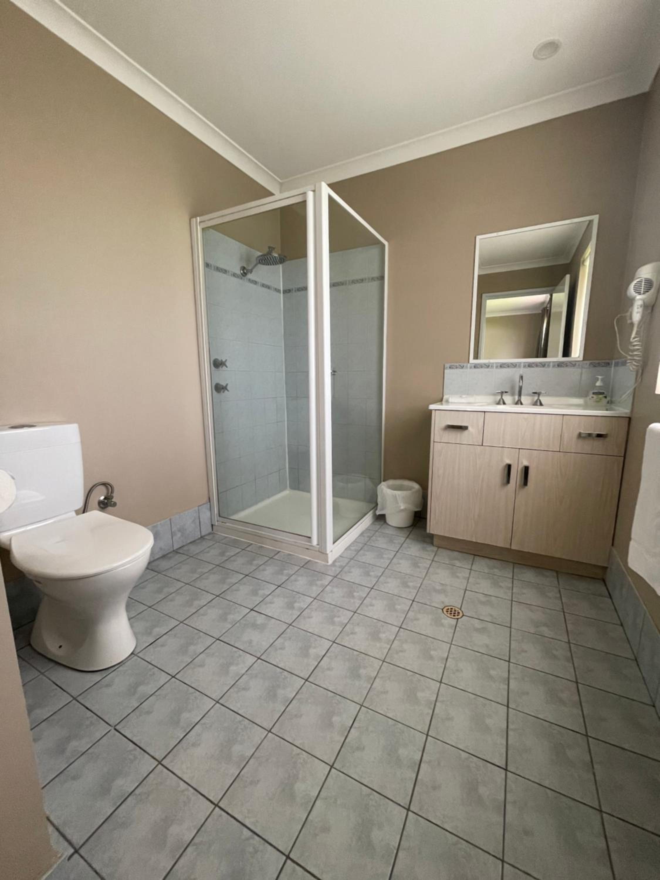 Albany Vacations - Studio32 - Property Image 3