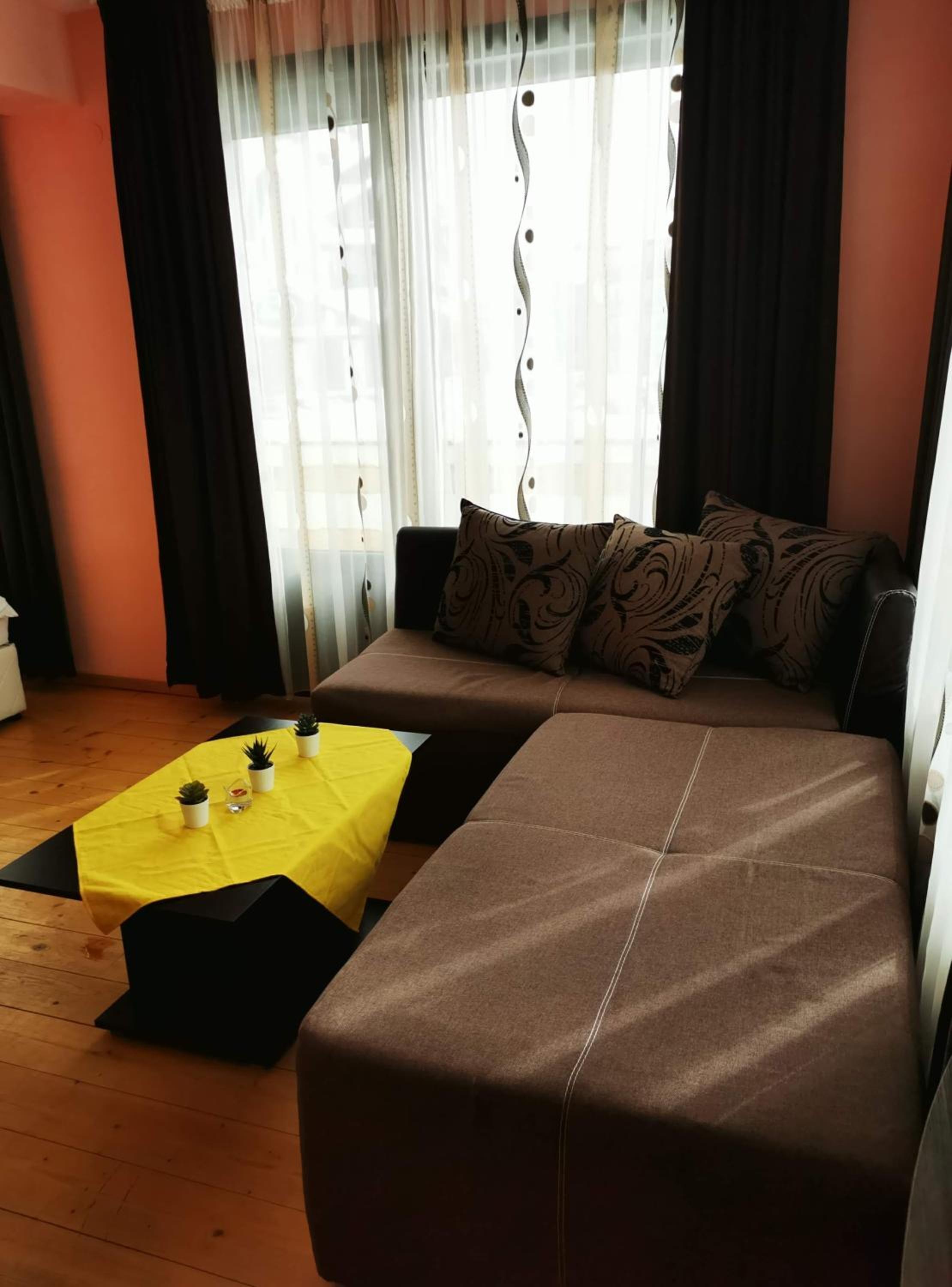 Apartments Black Horse