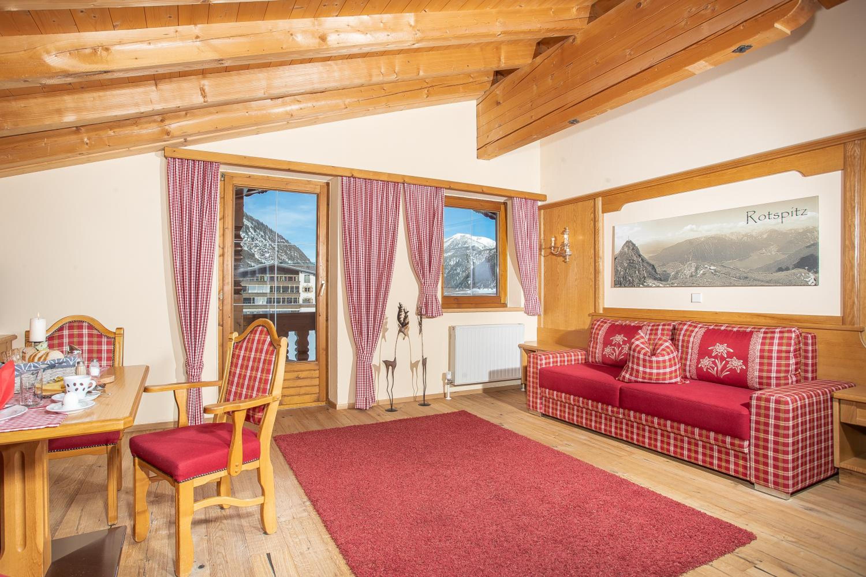 Appartement Frühstückspension Landhaus Karwendel