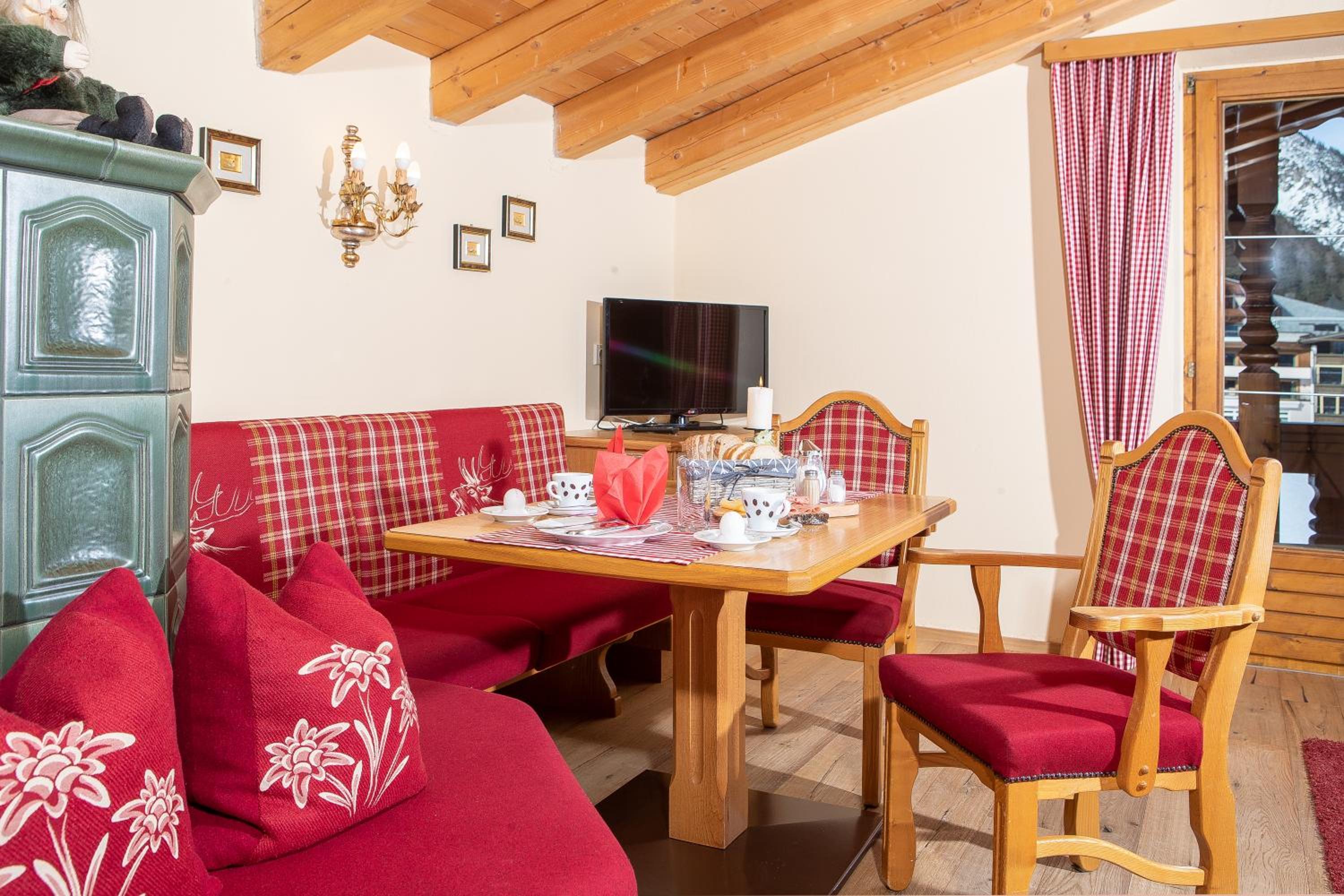 Appartement Frühstückspension Landhaus Karwendel