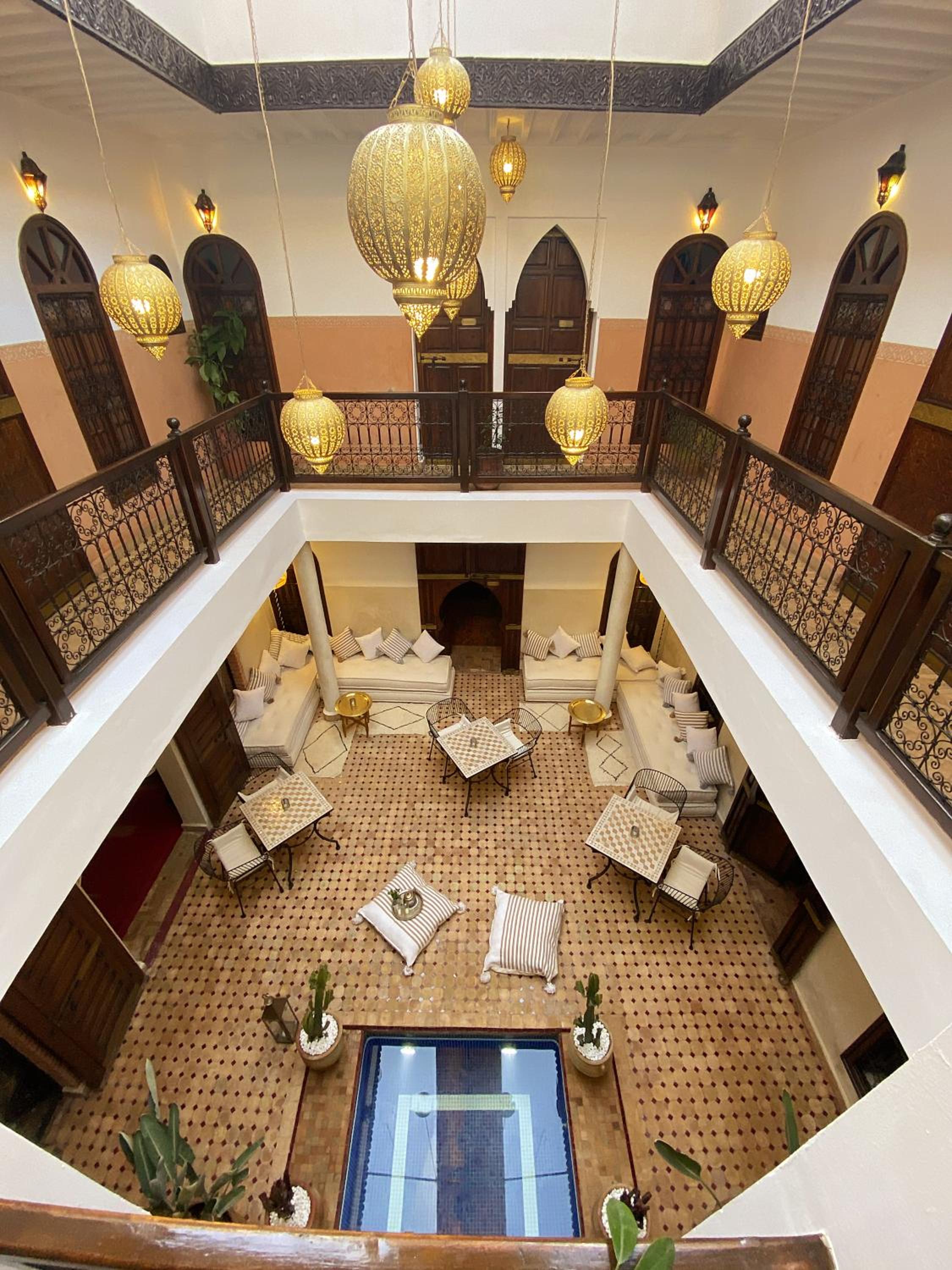 lounge