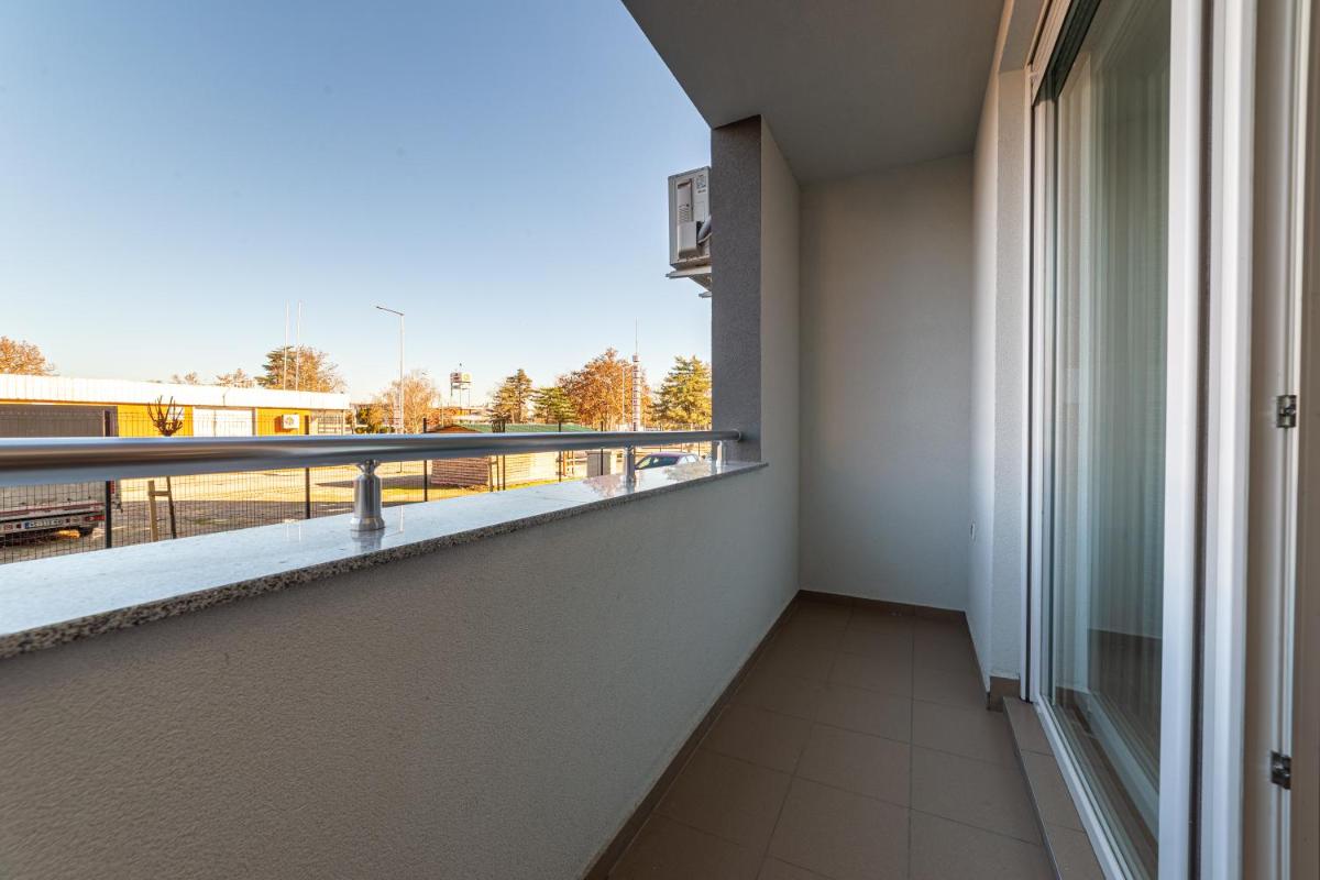 M&T Apartment view 5