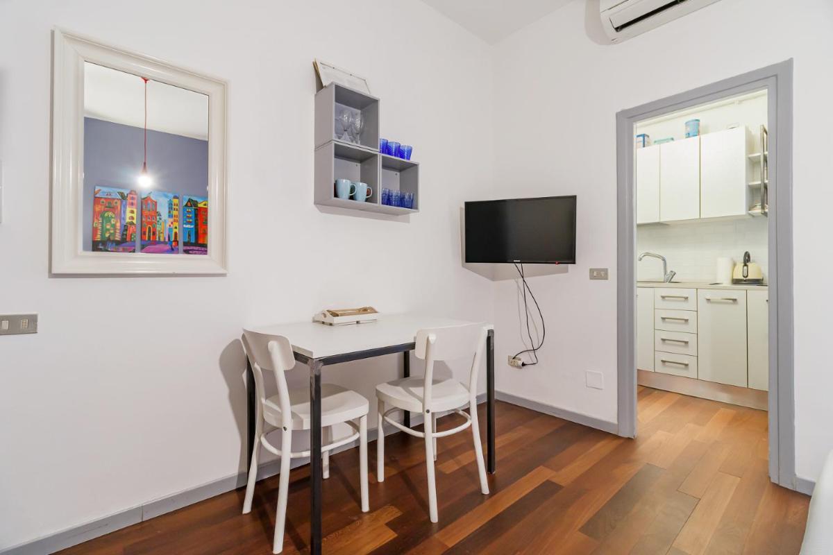 ALTIDO Sleek Flat with Balcony near MUDEC Museum and Navigli Area photo 2